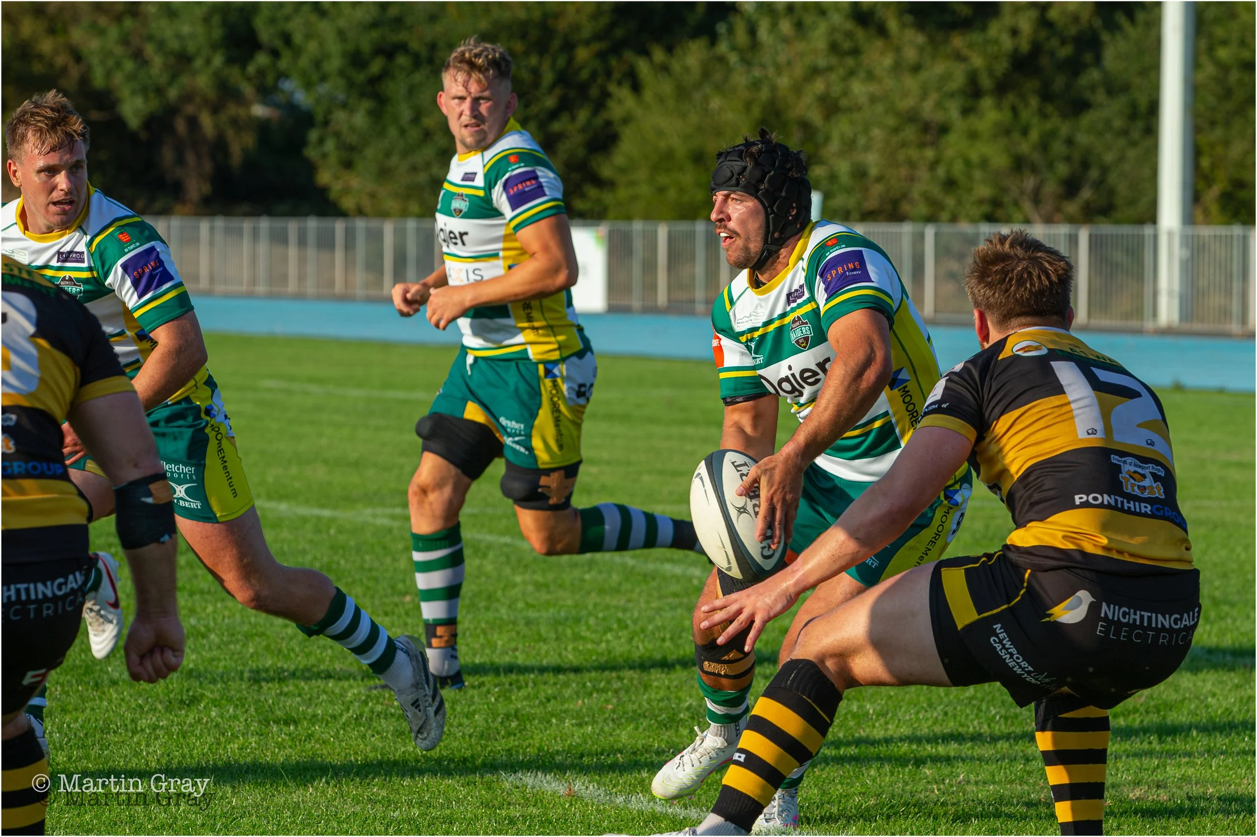 John Dawe looks to offload in attack-0610.jpg