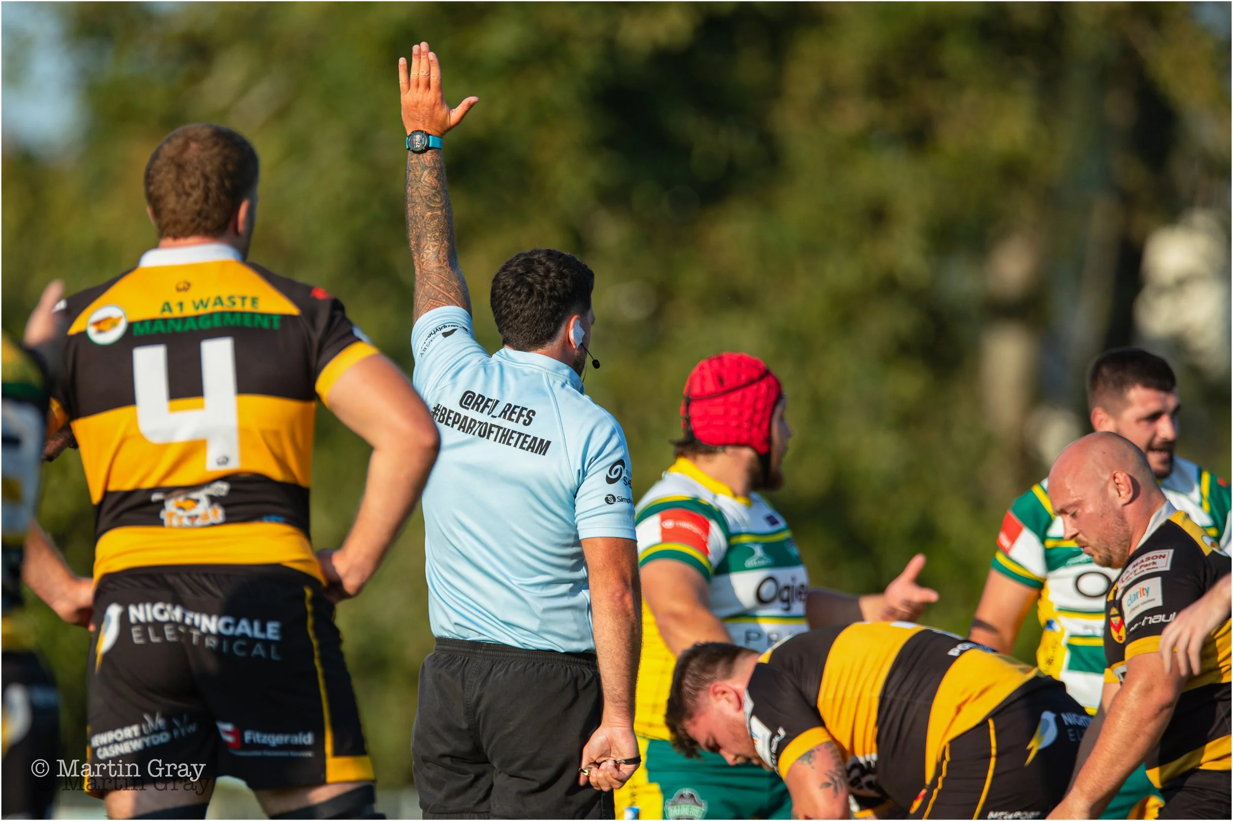 Referee Mark Hyde-5500.jpg