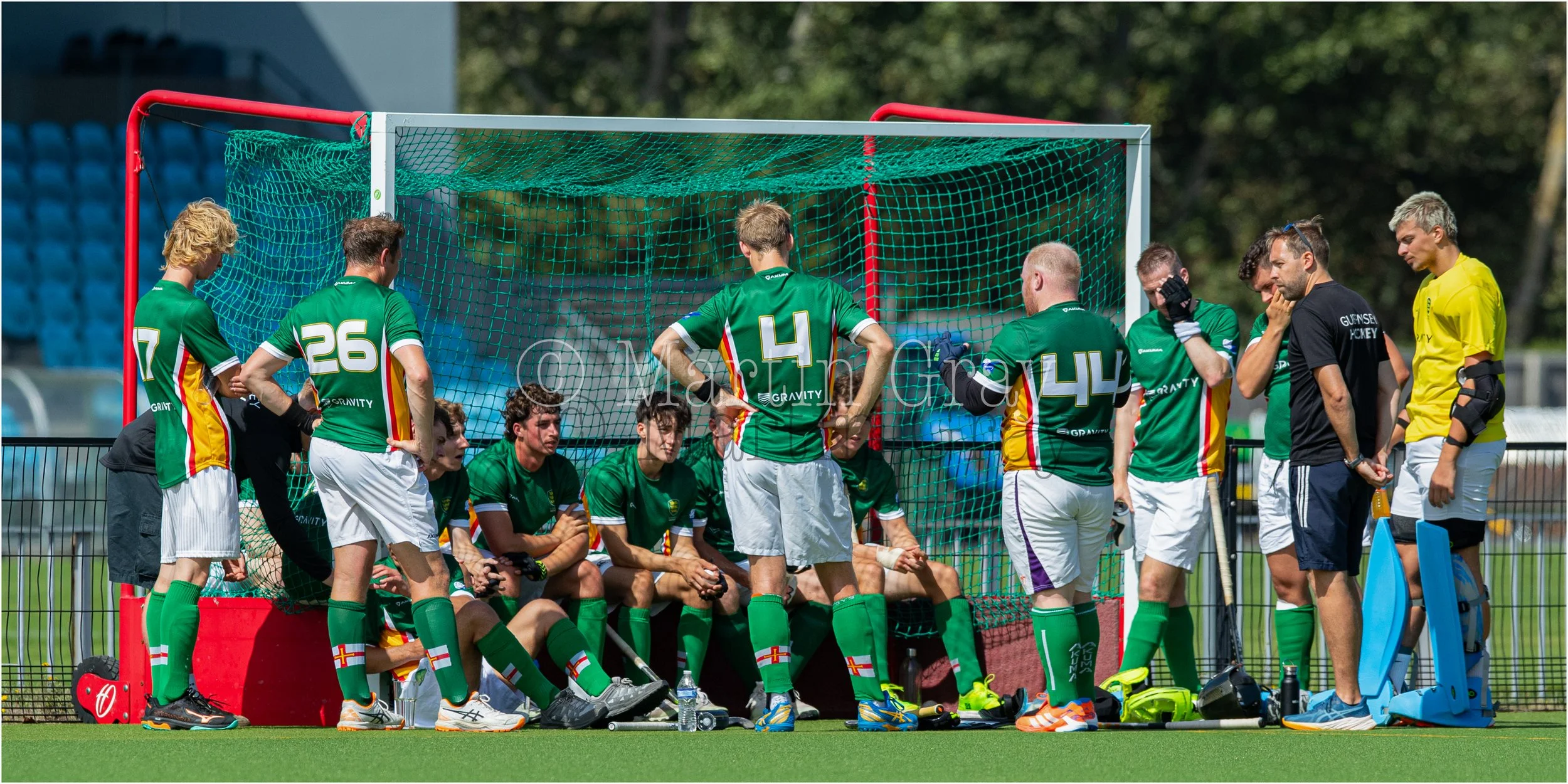 Guernsey Men half time-6945.jpg