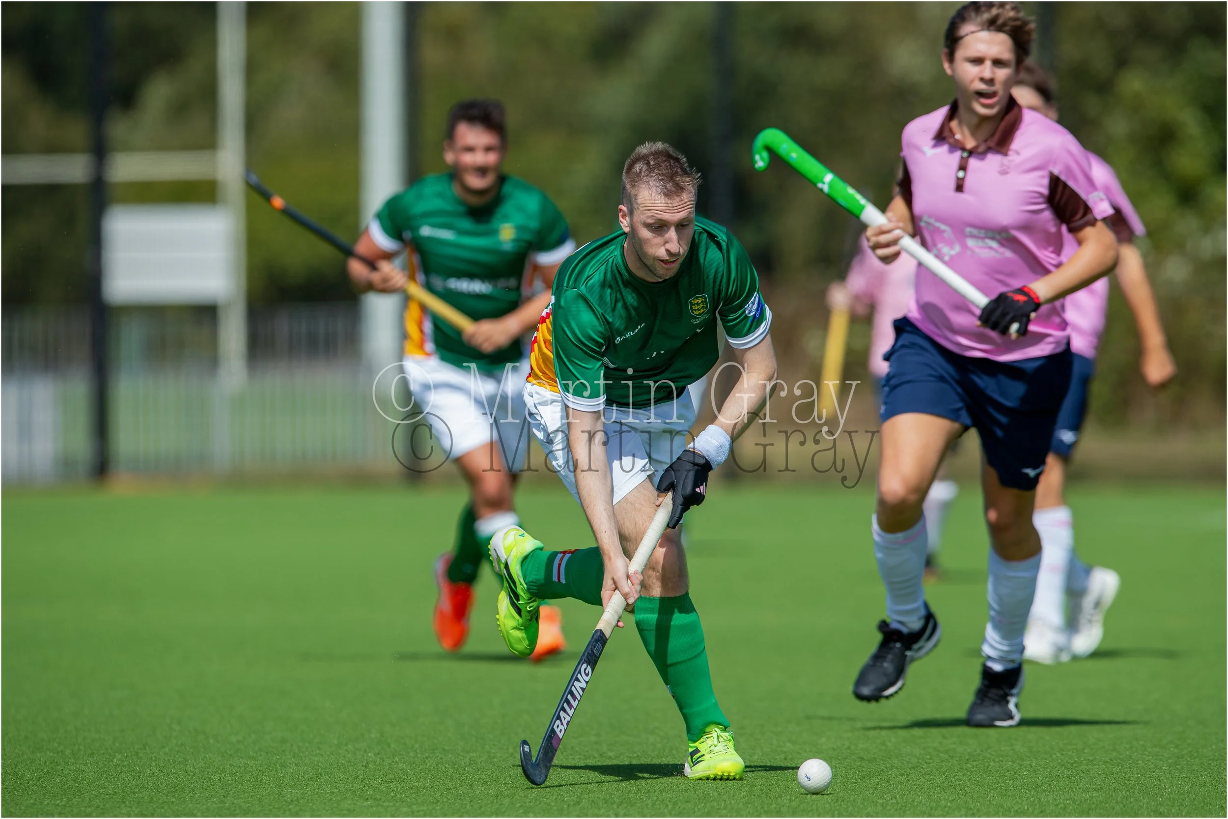 Matt Stokes brings the ball forward in attack-6831.jpg