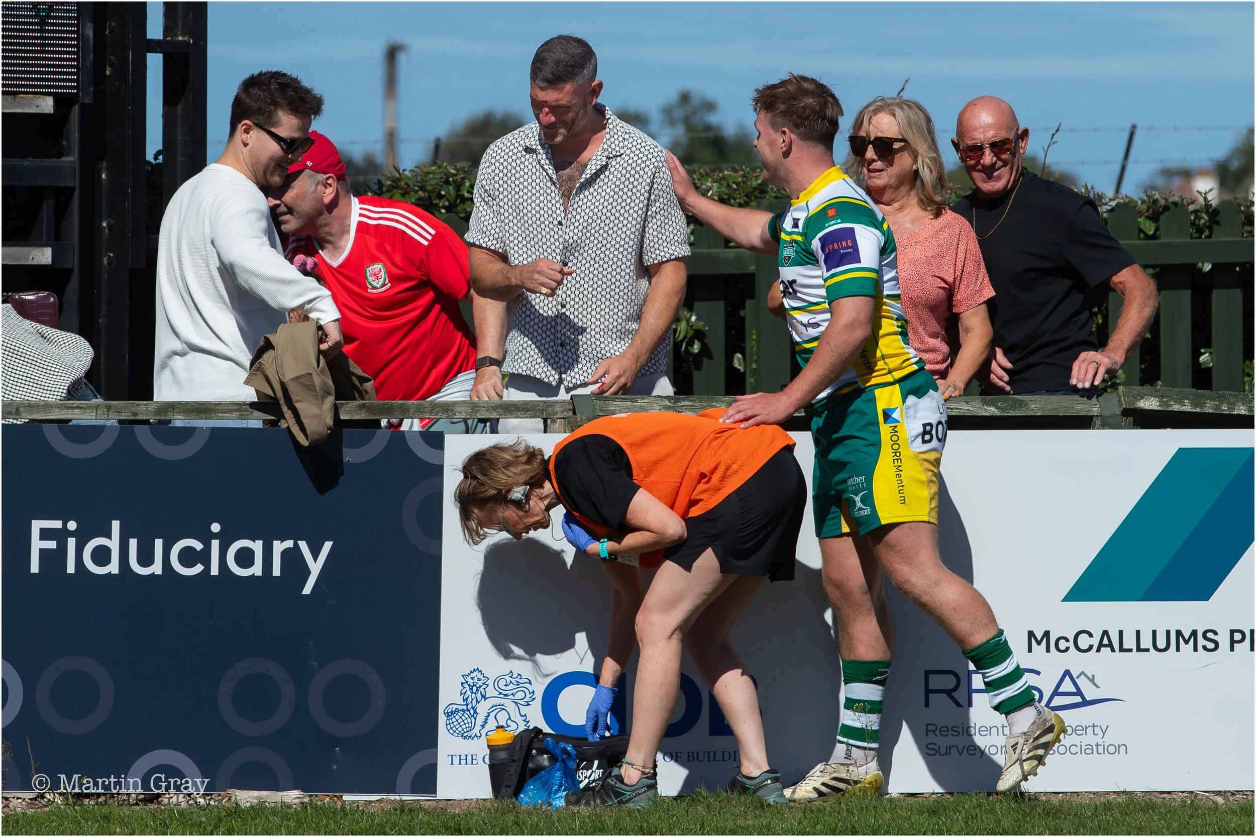 Injured spectator-7916.jpg