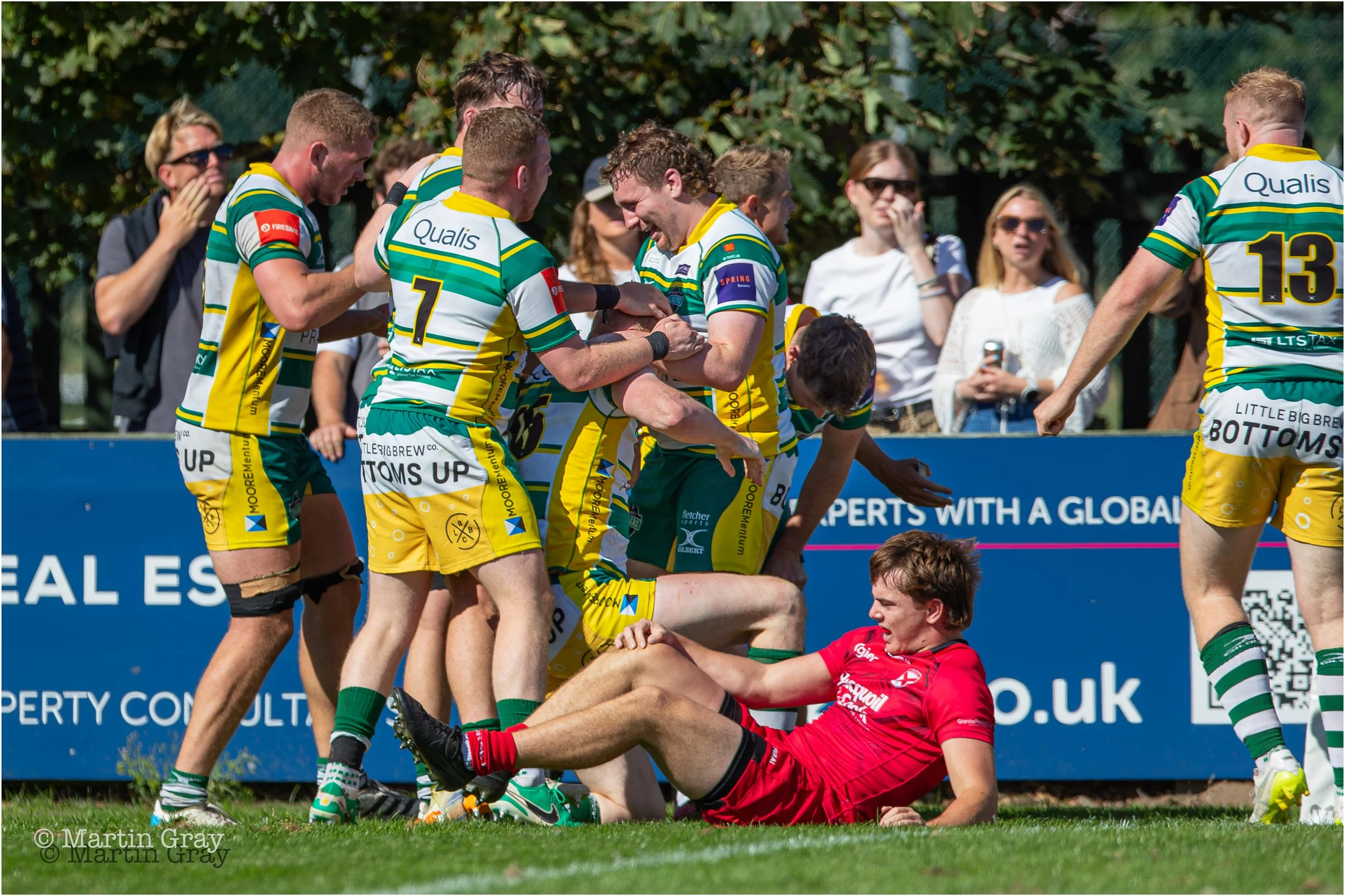 Raiders celebrate a Matt Armstrong Try-7816.jpg