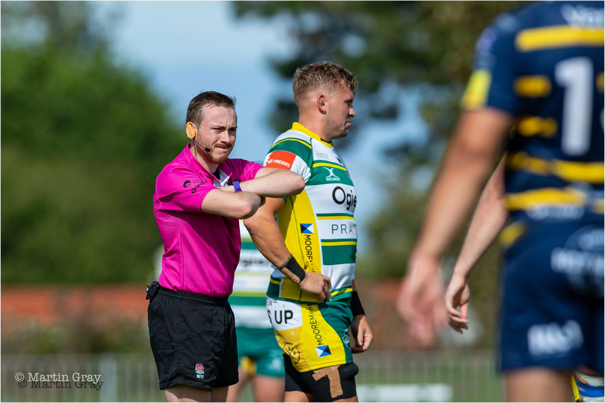 Referee Harry Parsons-9099.jpg