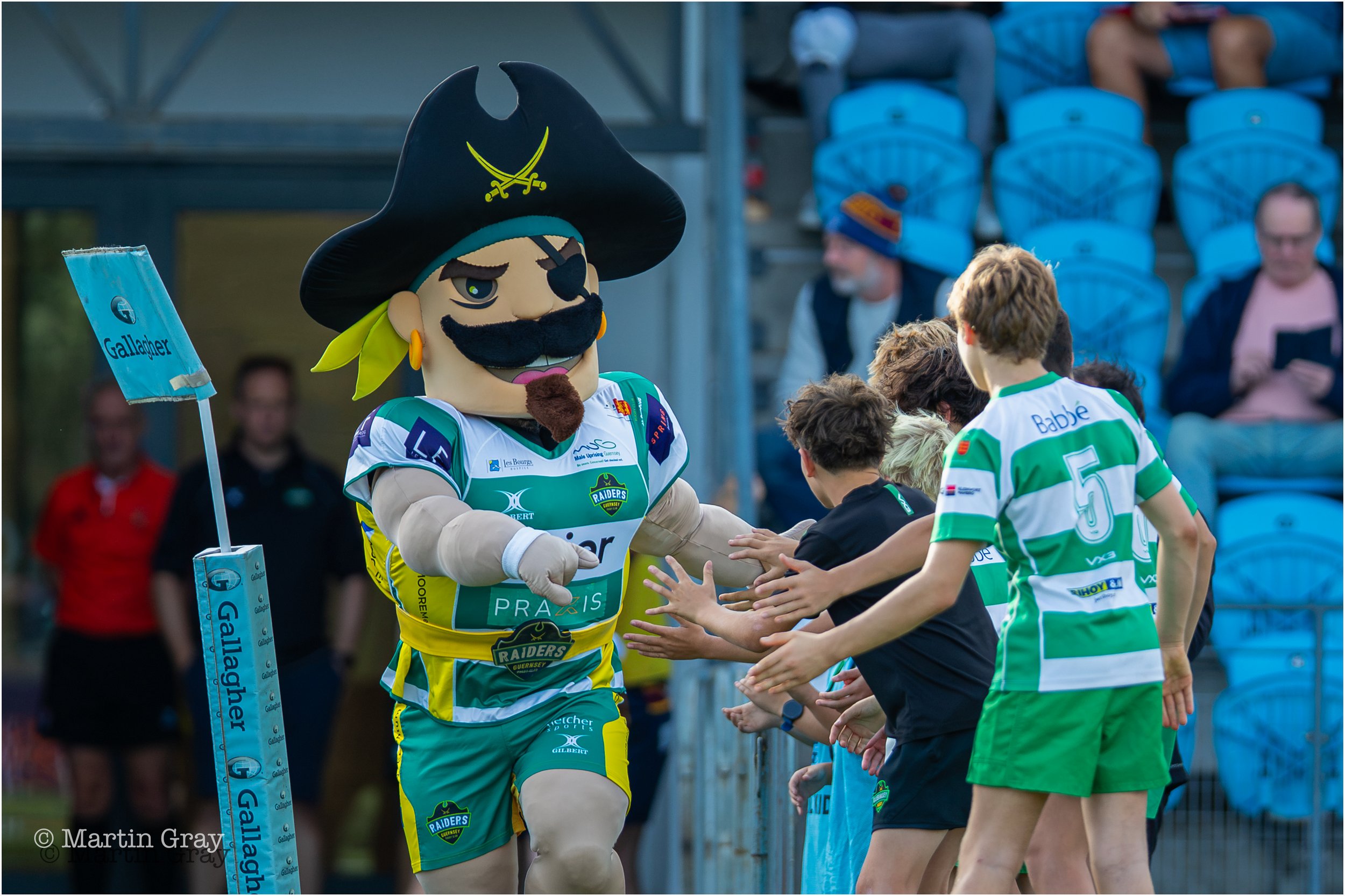 Rocky and Academy players-9664.jpg