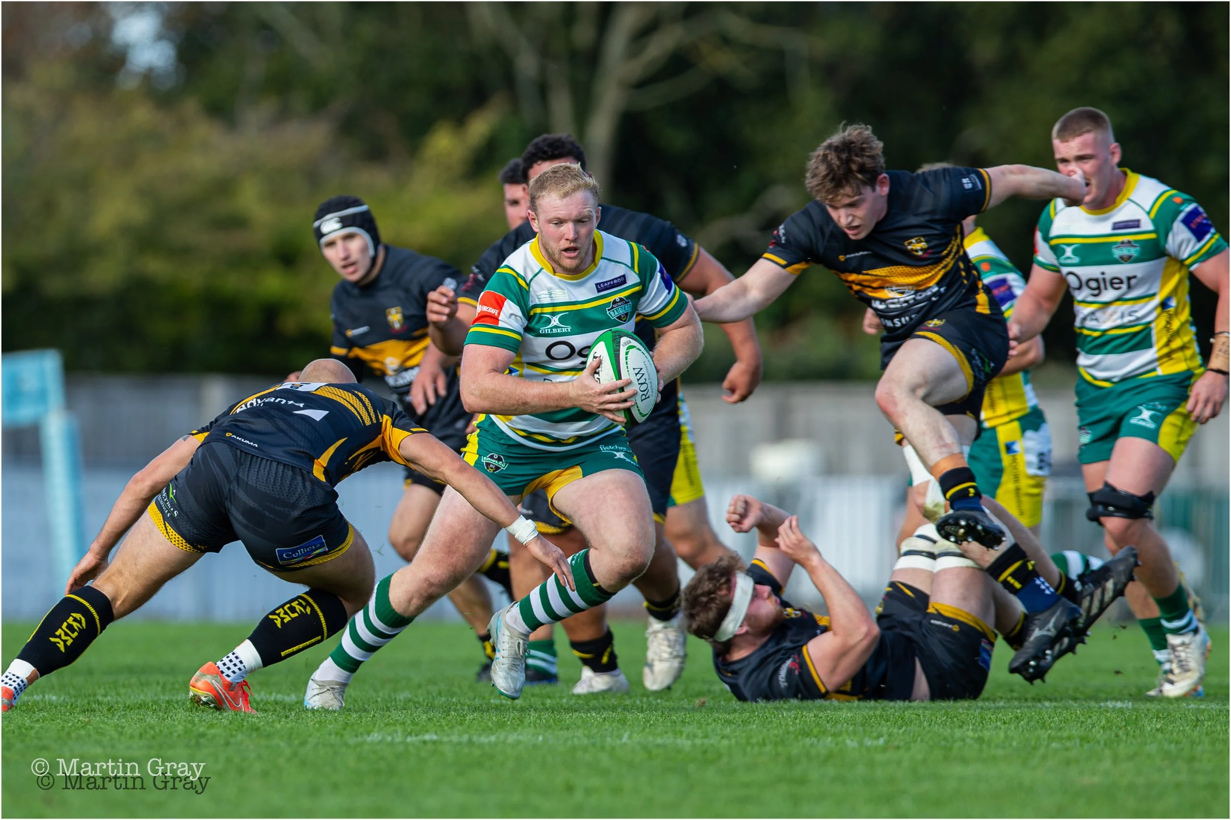 Ciaran McGann breaks from the Raiders 22-2907.jpg