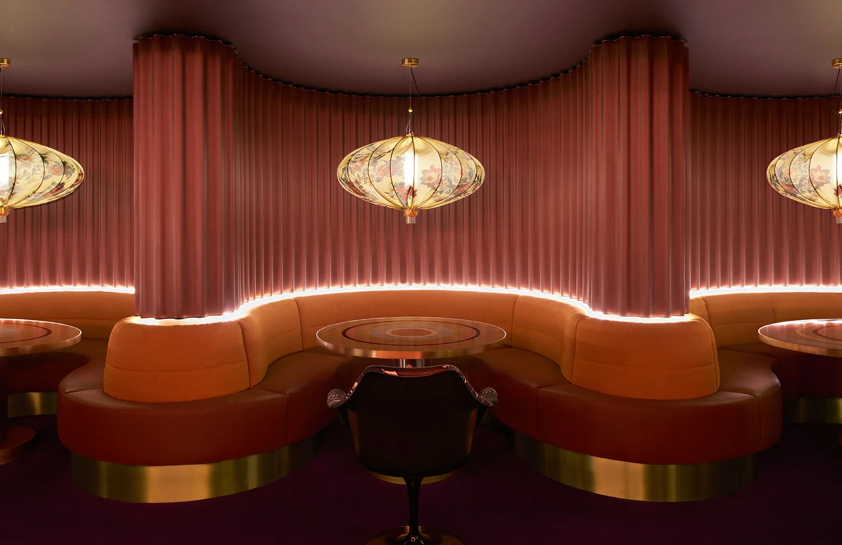 Leos-the-arts-club-London-.jpg