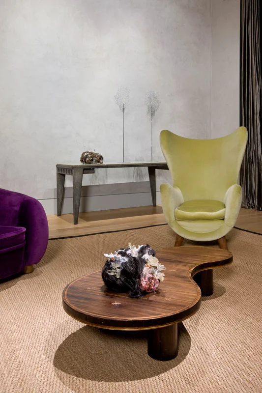 z - sittingroom_install4_FO.jpg