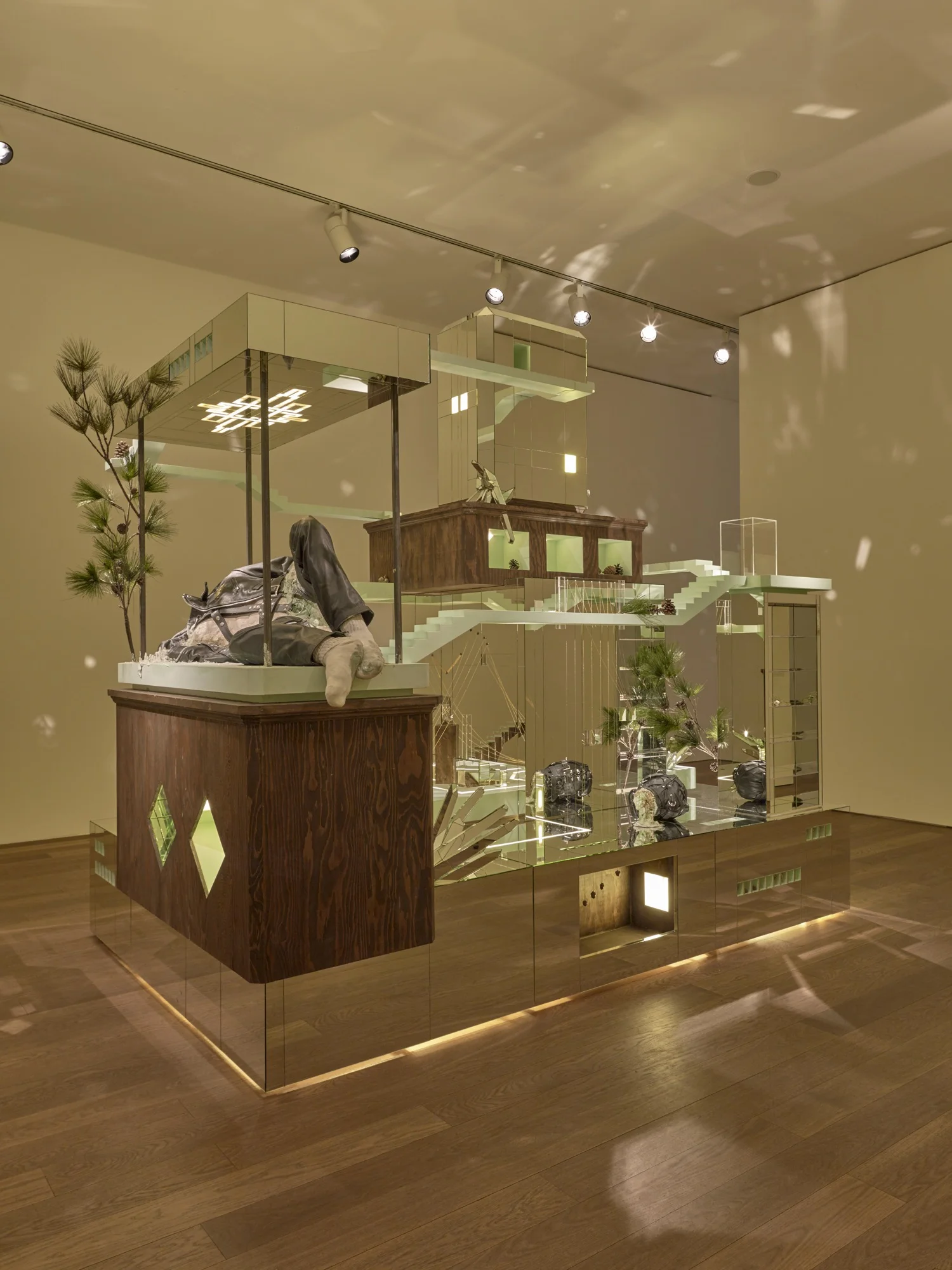 17 - Mudam_David Altmejd_10032015_010.jpg