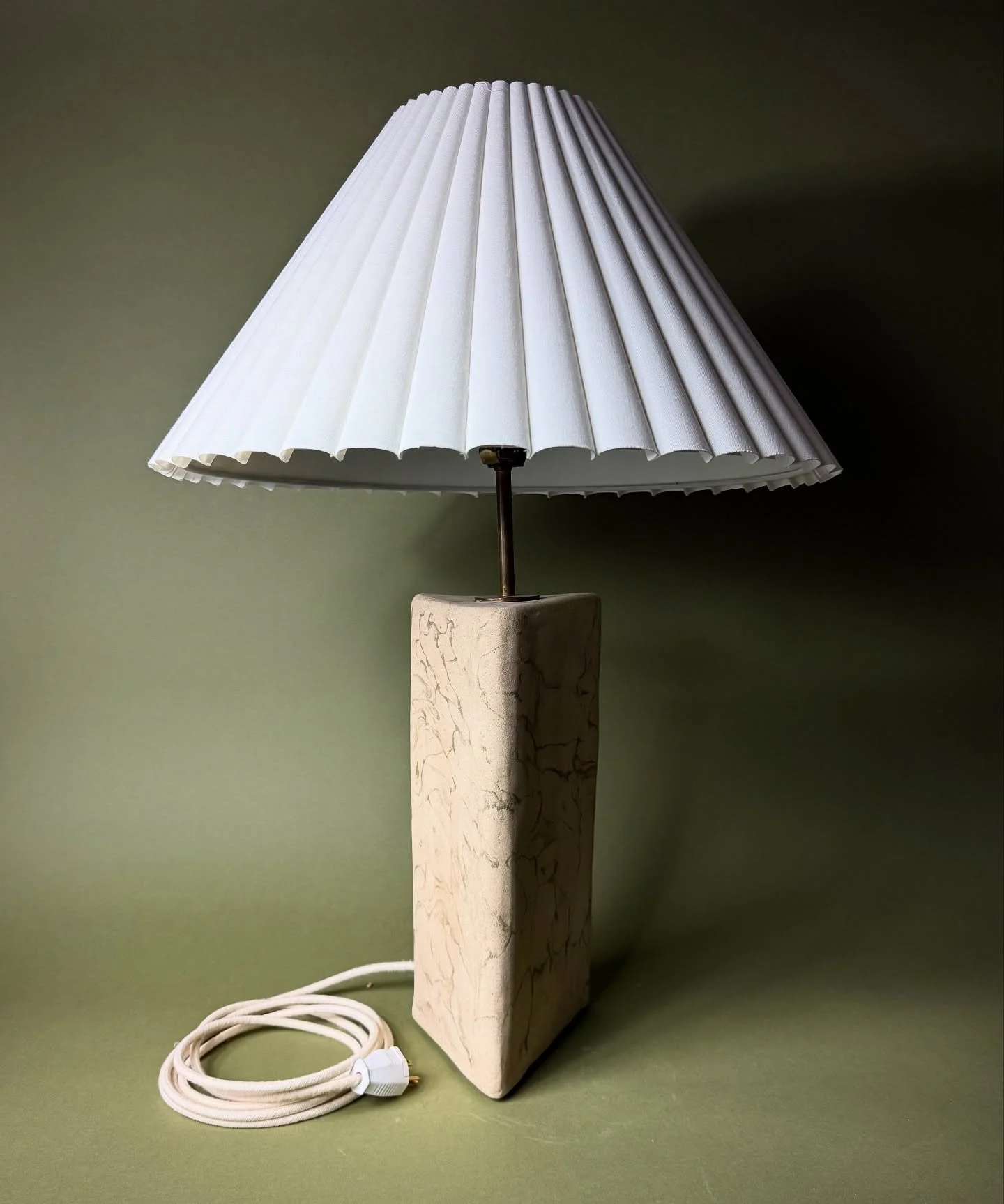 hand built nerikomi lamp
message for more info

#nerikomi #handmade #ceramics