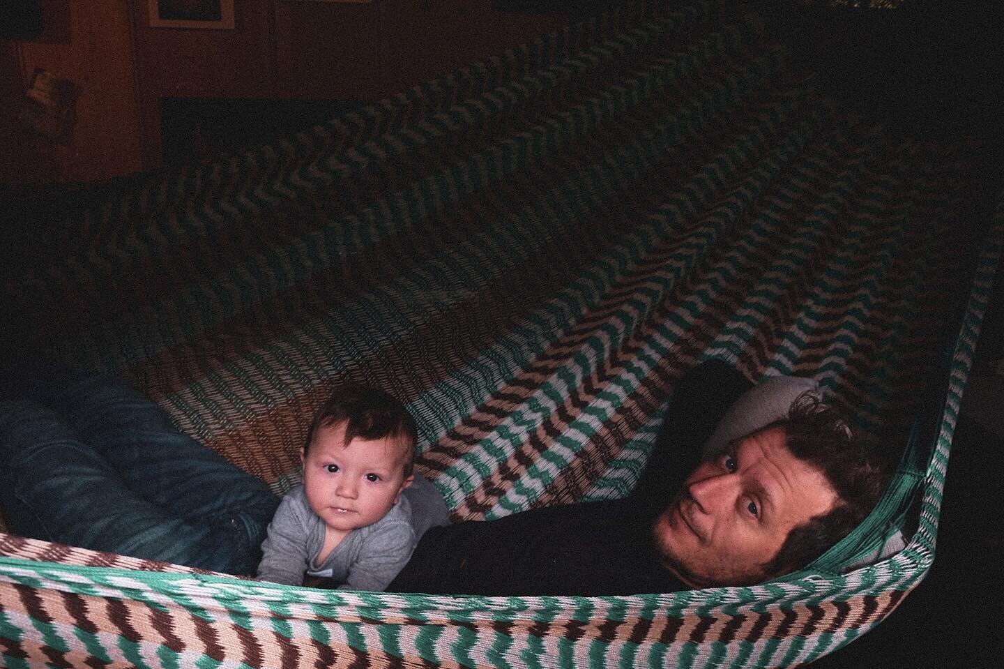 Happy Father&rsquo;s Day! This morning pap&aacute; Matt and beb&eacute; Gael chilling on grandpa&rsquo;s hammock. Thanks for being a wonderful father, your gentle care and constant presence are some of the reasons why we love you so much ❤️