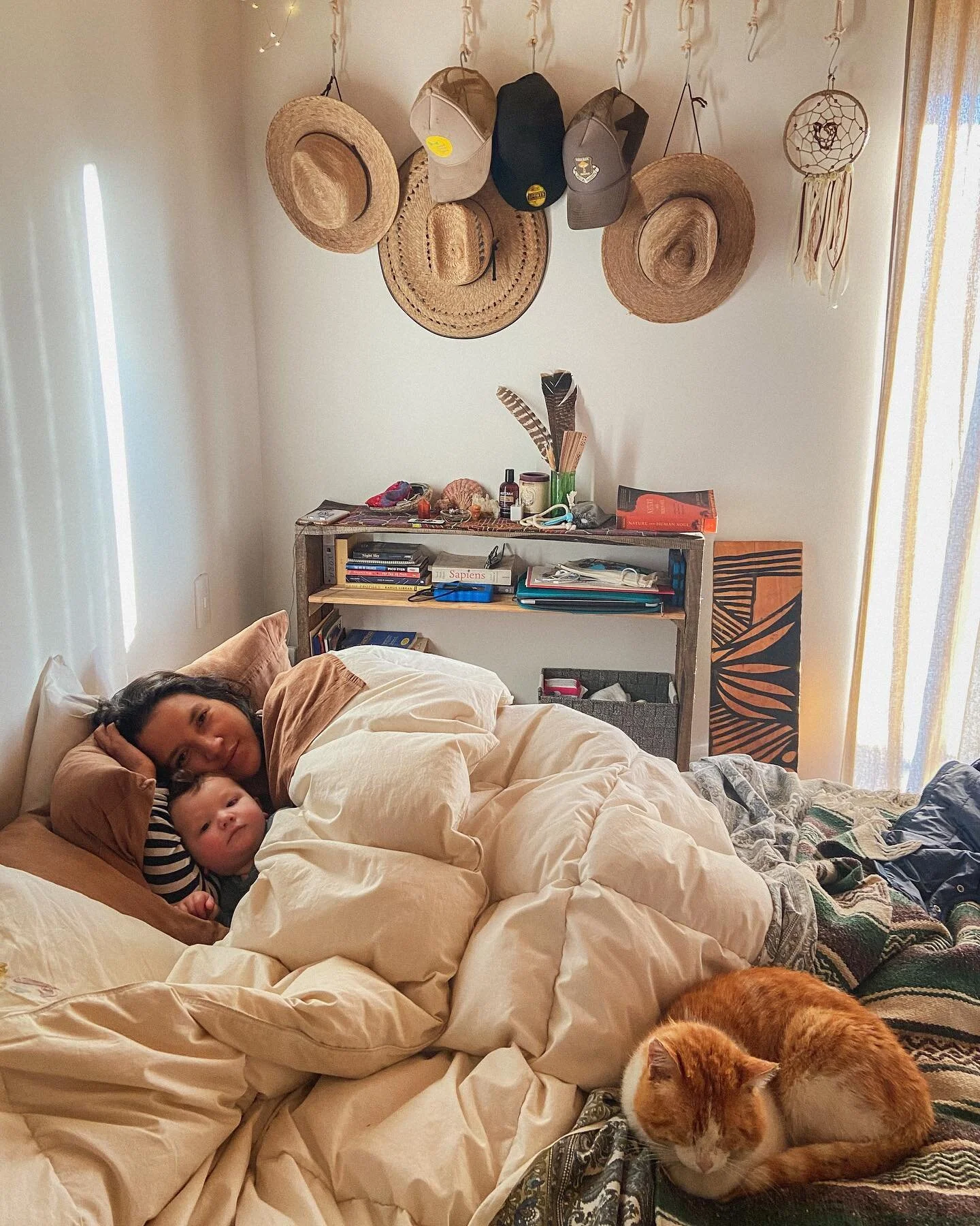Ma&ntilde;ana invernal en casa, en cama, yo aferr&aacute;ndome a este momento que en un abrir y cerrar de ojos ya pas&oacute;. Gael est&aacute; por cumplir 7 meses, nuestra rutina ahora es m&aacute;s clara y nos conocemos mejor. Verlo crecer todos lo