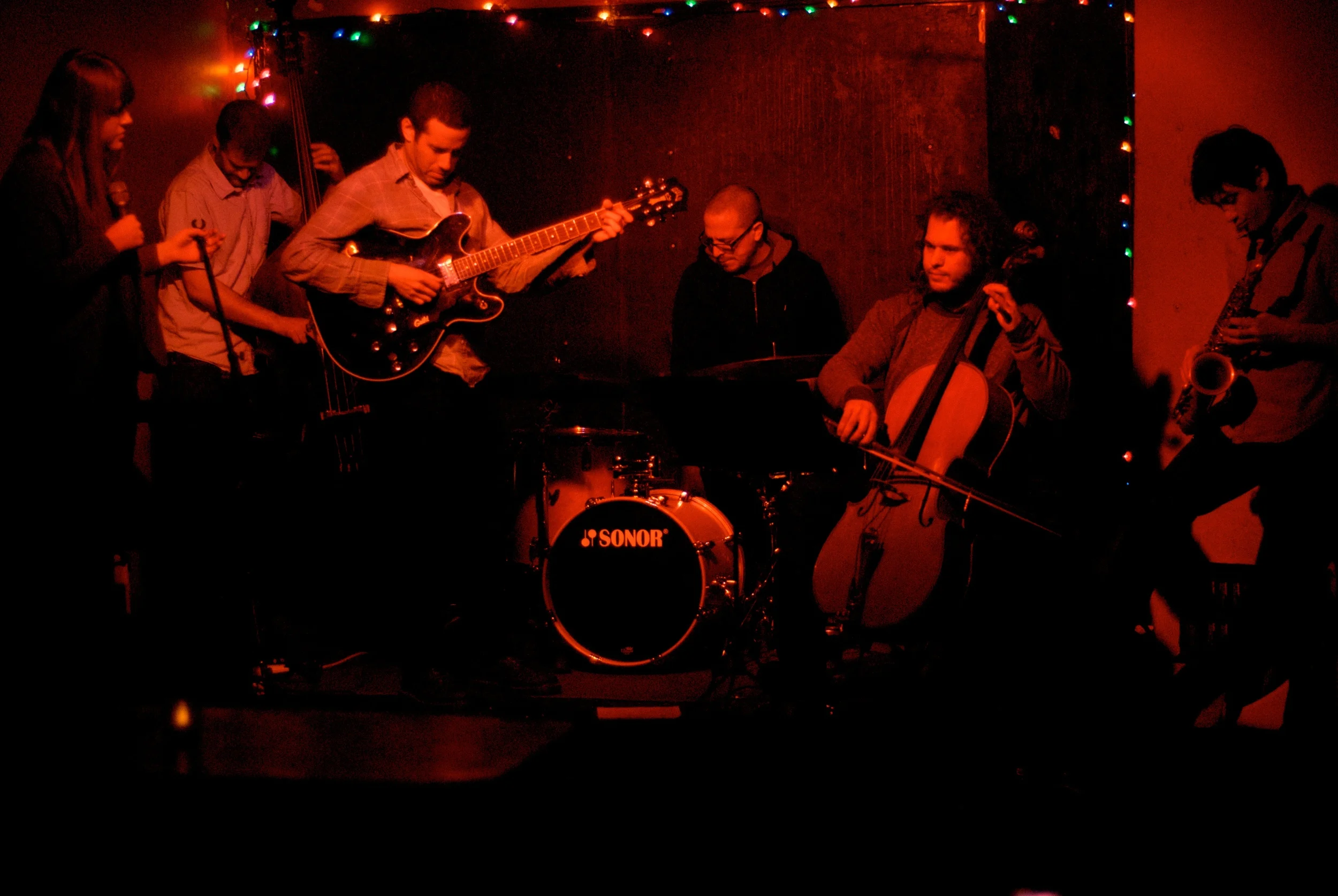 Things I Wonder, 2011. Tritone, Philadelphia, PA. Photo by Leigh Celent.