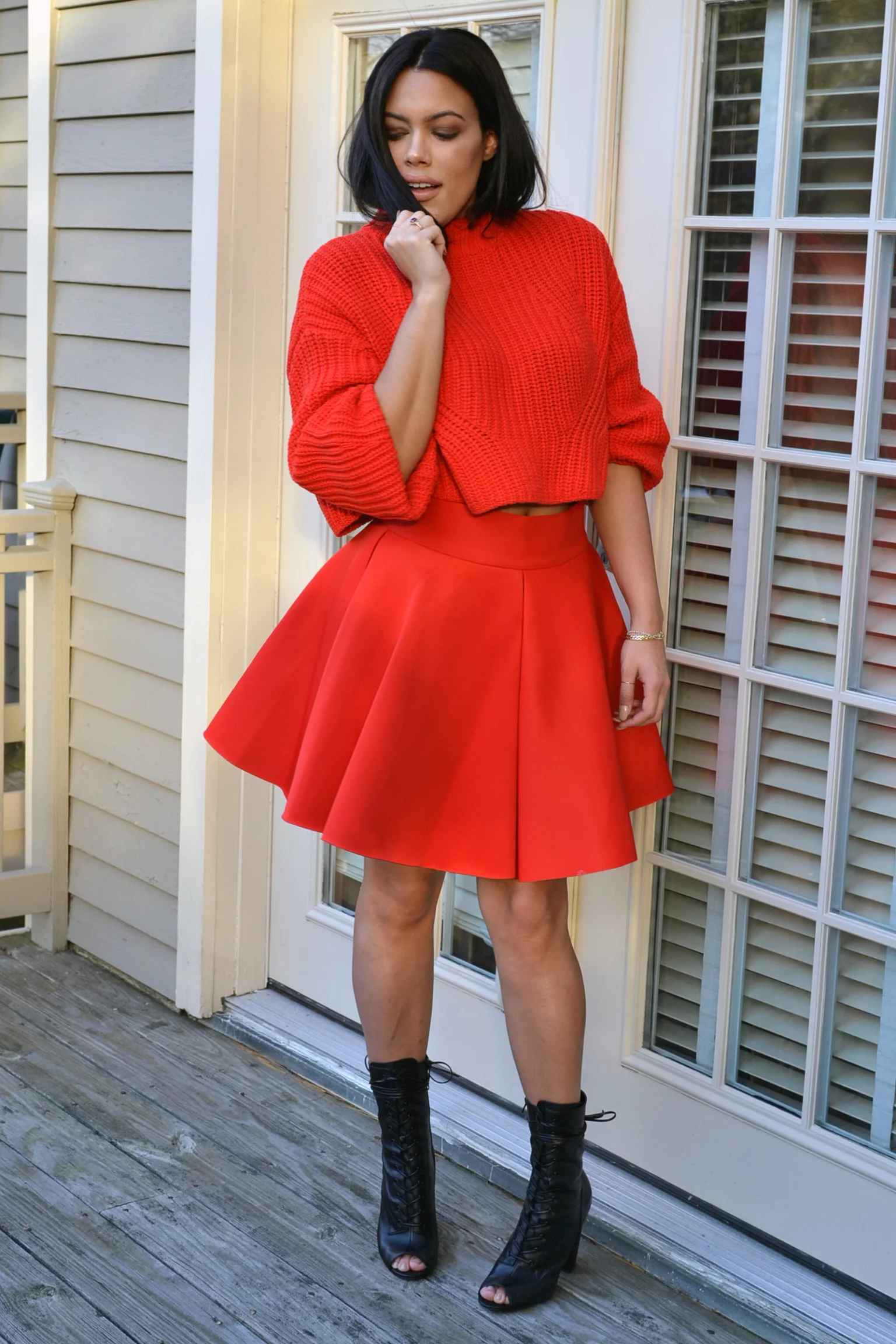 how-to-wear-h&m-red-cropped-oversize-sweater-red-flared-skirt-peaceloveshea-steve-madden-leather-boots-how-to-all-red-outfit.jpg