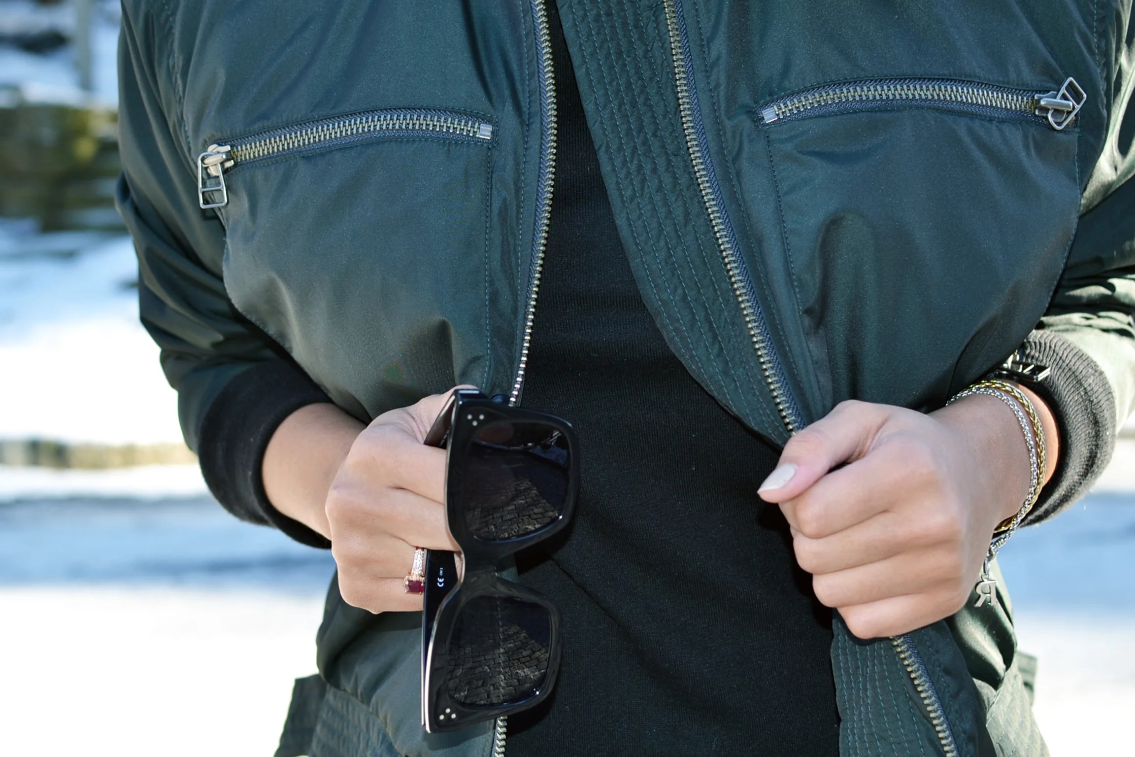 how-to-wear-hm-pilot-jacket-steve-madden-peace-love-shea-boots.jpg