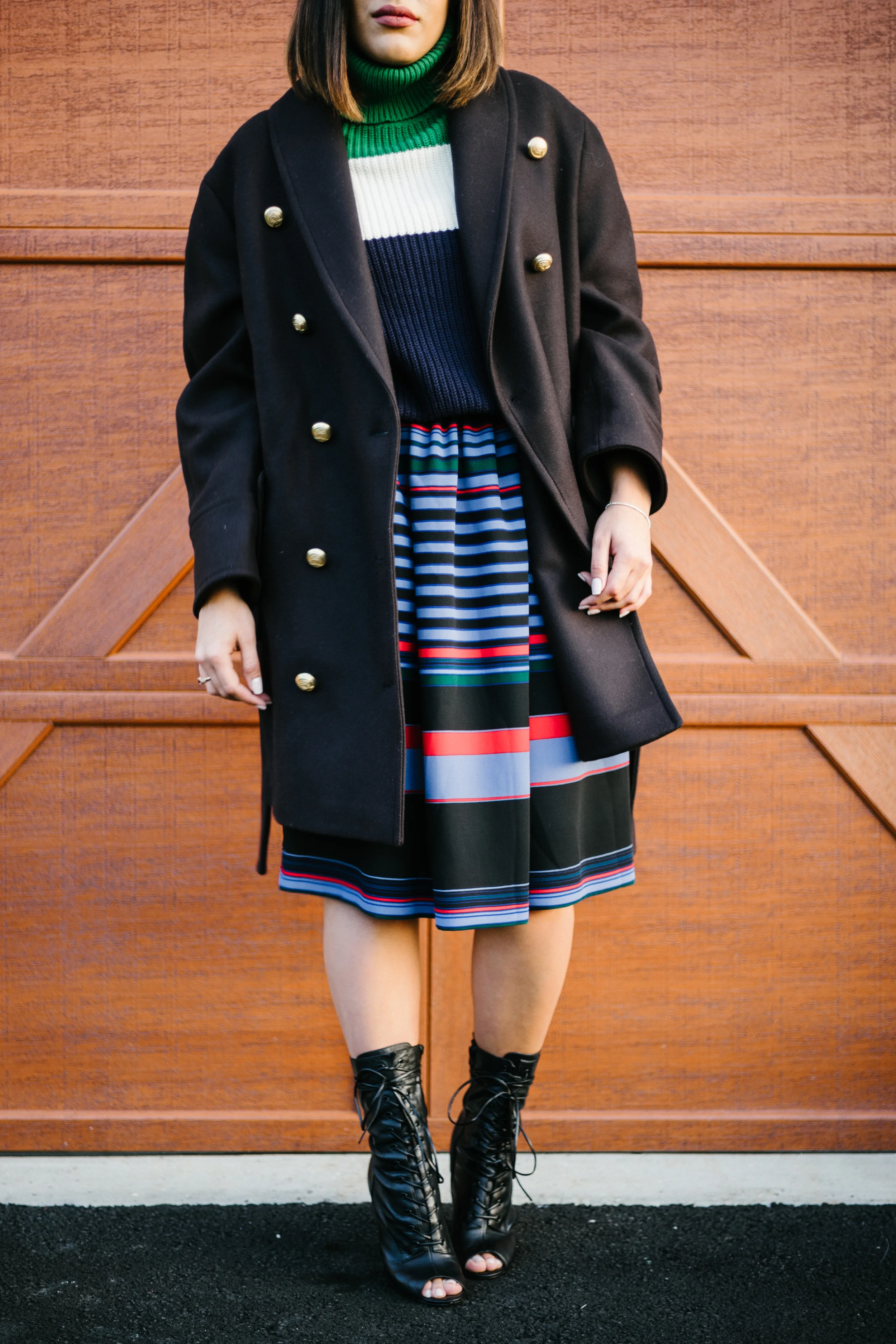 how-to-wear-stripes-on-stripes-prada-inspired-outfit.jpg