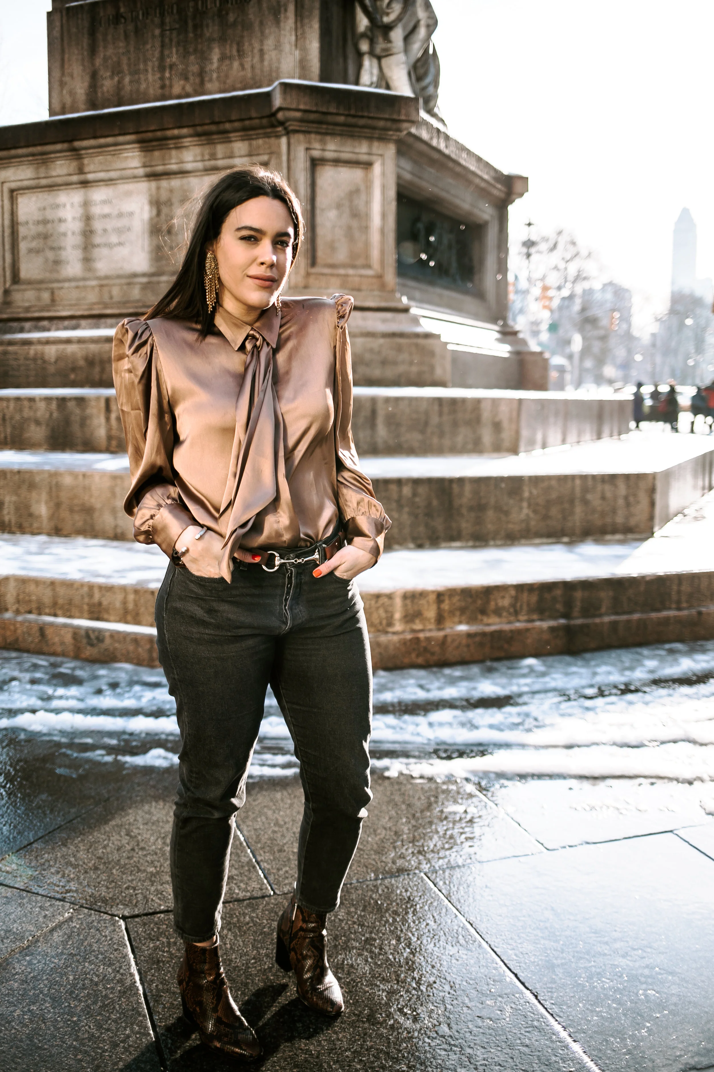 how-to-style-puff-sleeve-blouse-inspr-brittany-xavier-leavis-wedgie-jeans-latina-new-york-city-fashion-blogger-style-operator-winter-fashion.jpg