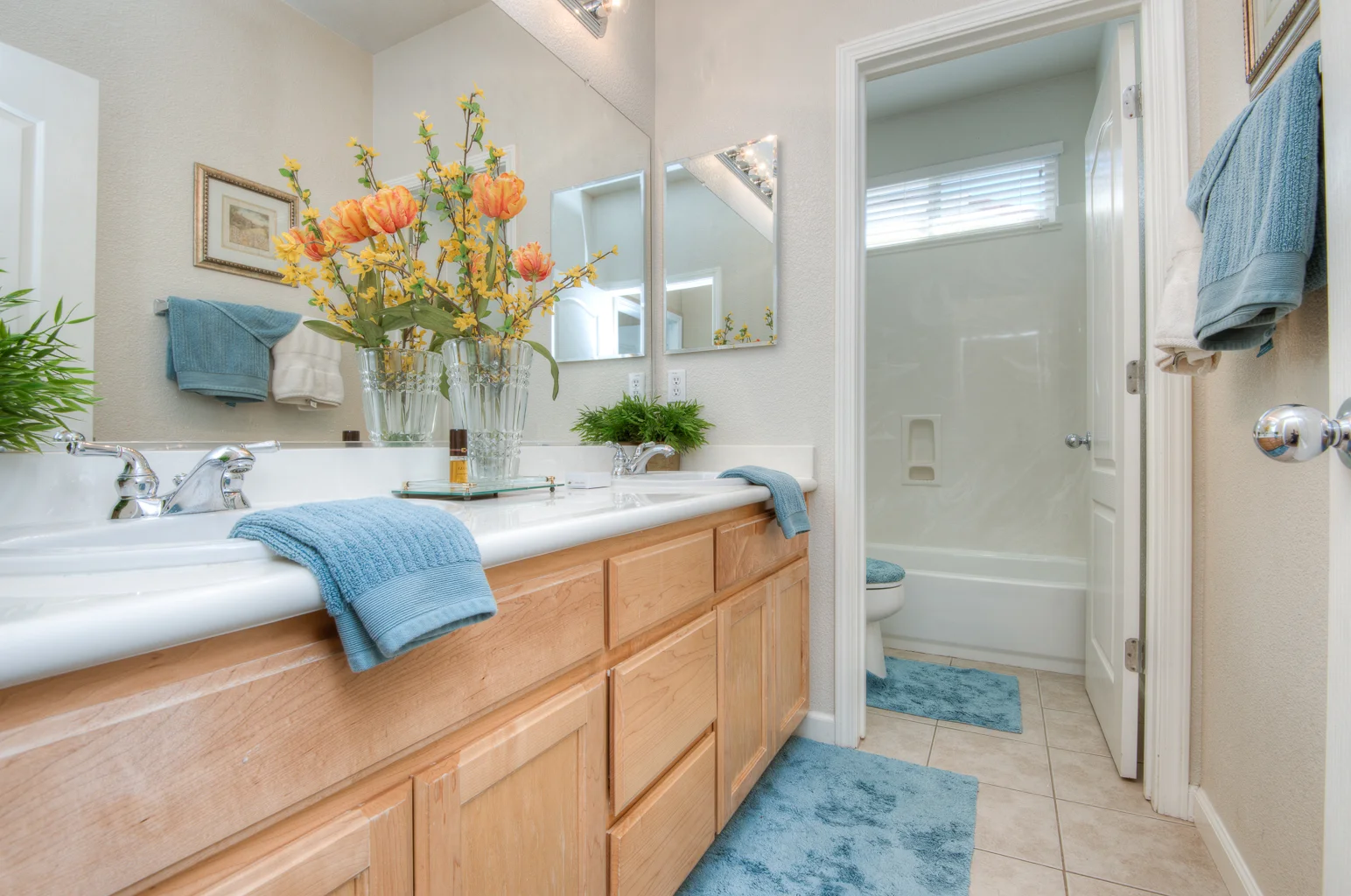 406 Roundhill Drive_22.jpg