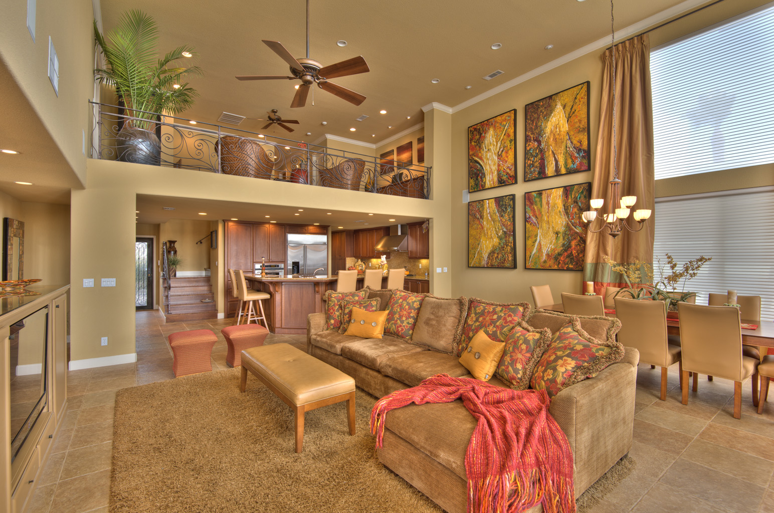 FamilyRoom.jpg