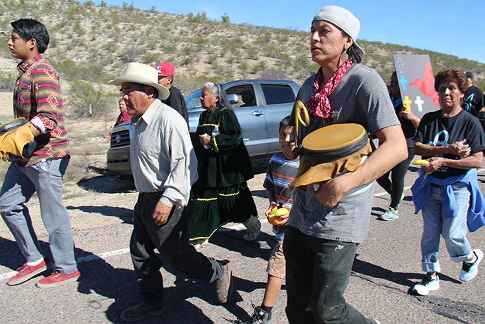 Apache-Protest.jpg