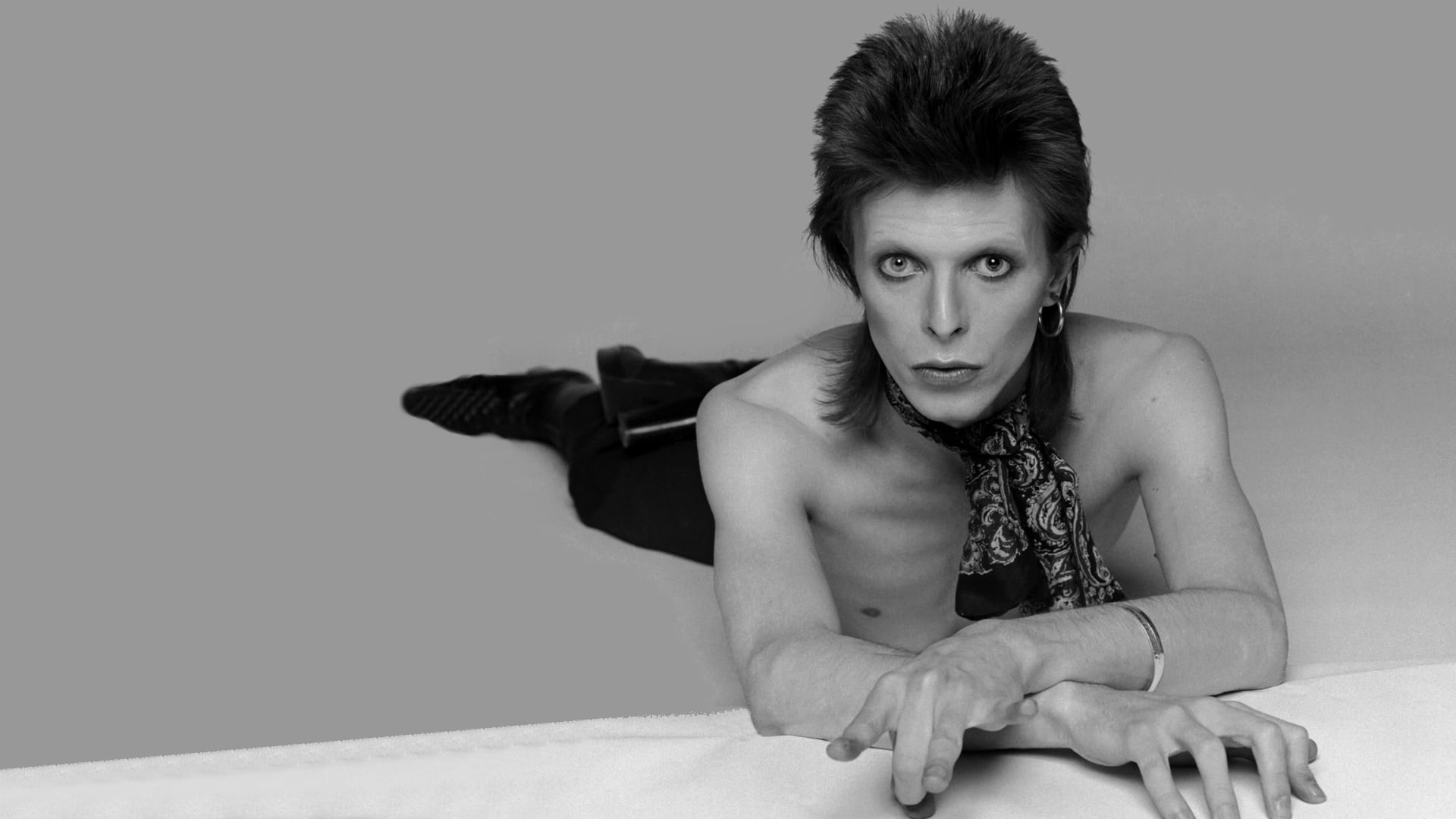 A-smexy-david-bowie.jpg