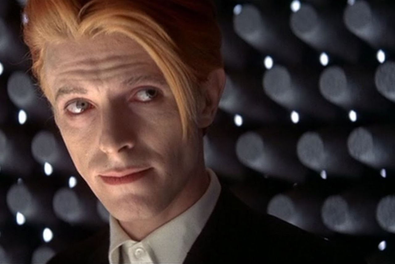 The_Man_Who_Fell_to_Earth_3.0.0.jpg