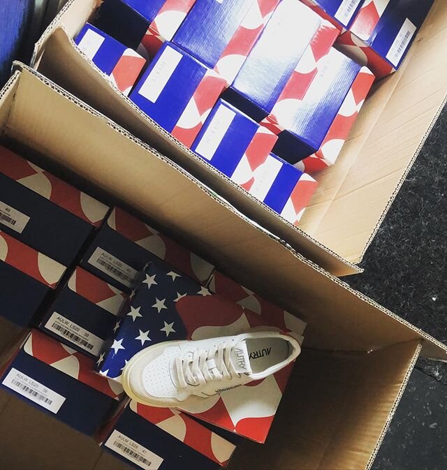 Unpacking a shipment of Autry medalists. Feels like X-mas! #autry #autryactionshoes #amazing  #shoe #musthave #classic #top #quality #heritage #menswear #ladiesfashion