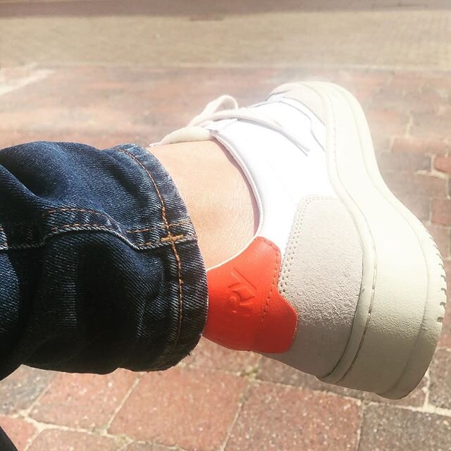 Proud to be Dutch 🤭. Orange tip medalist from Autry.  DM me for more information #autryactionshoes #amazing #orange #sneakers #quality #cool #mensfashion #menswear