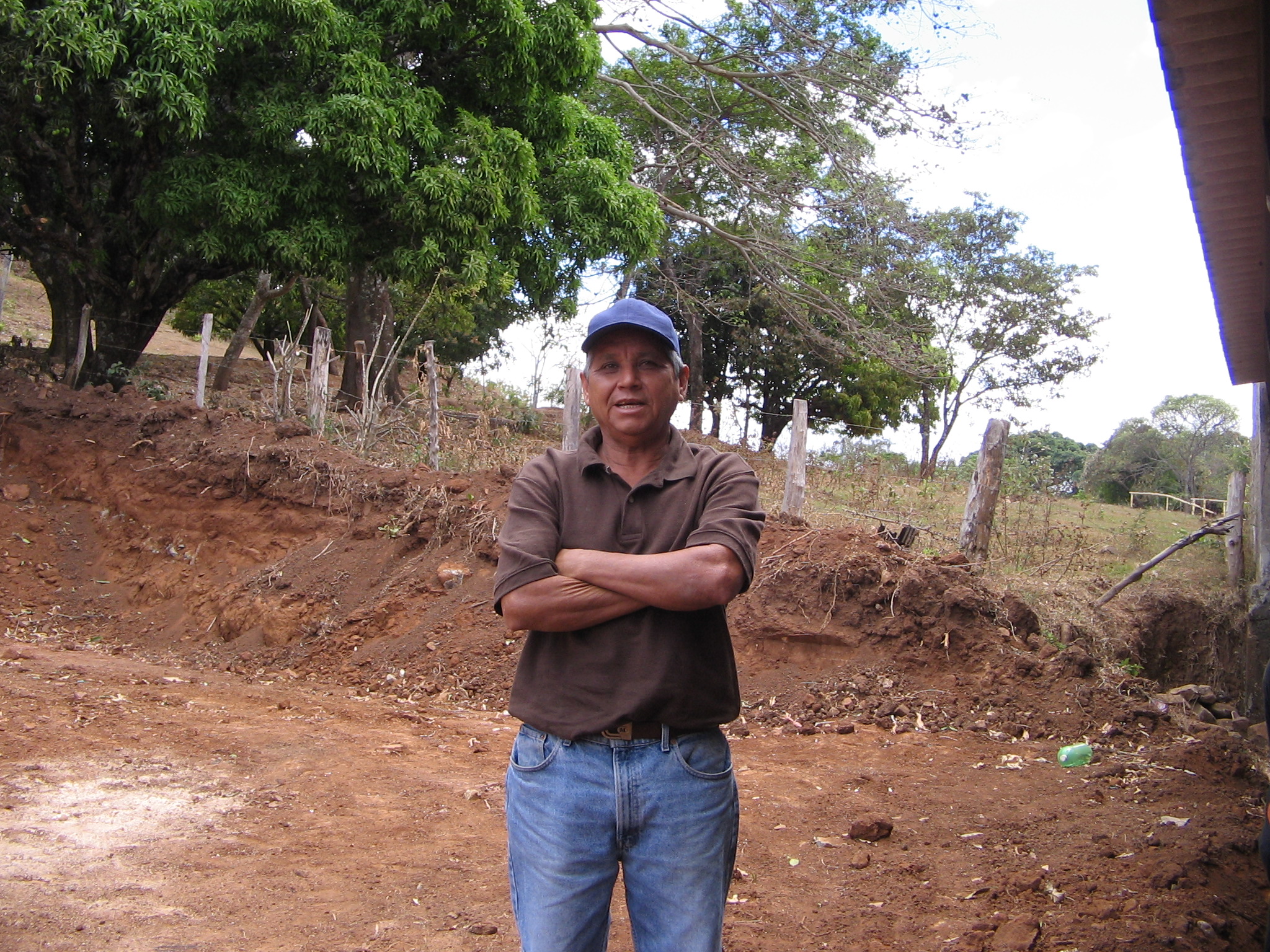 Geronimo at the work site