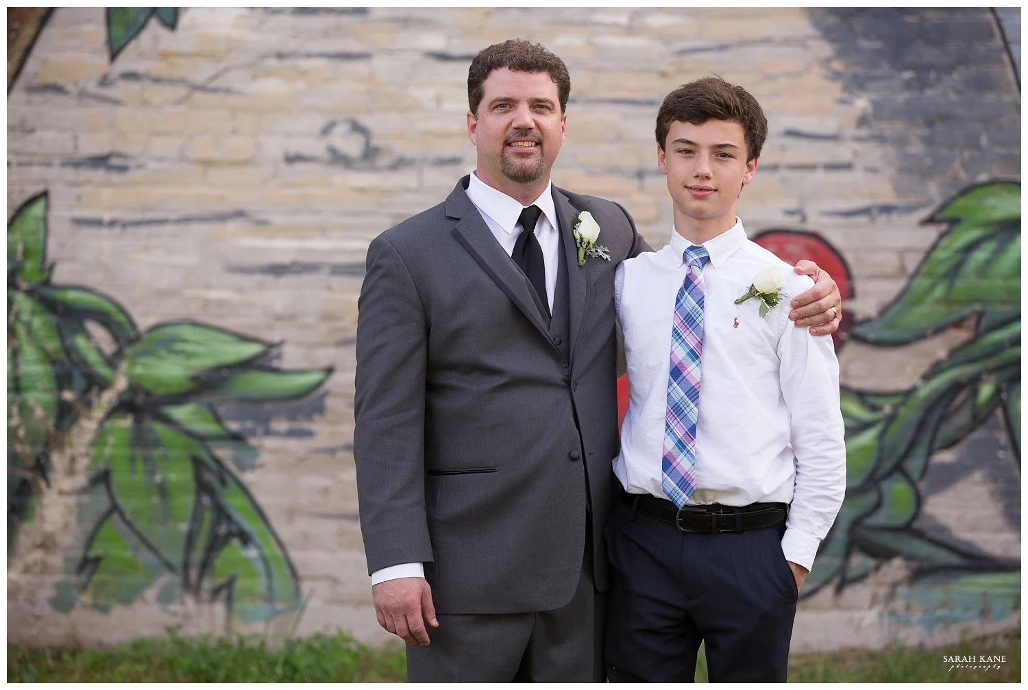 Katelyn&MattFormalsSarahFav8225.JPG
