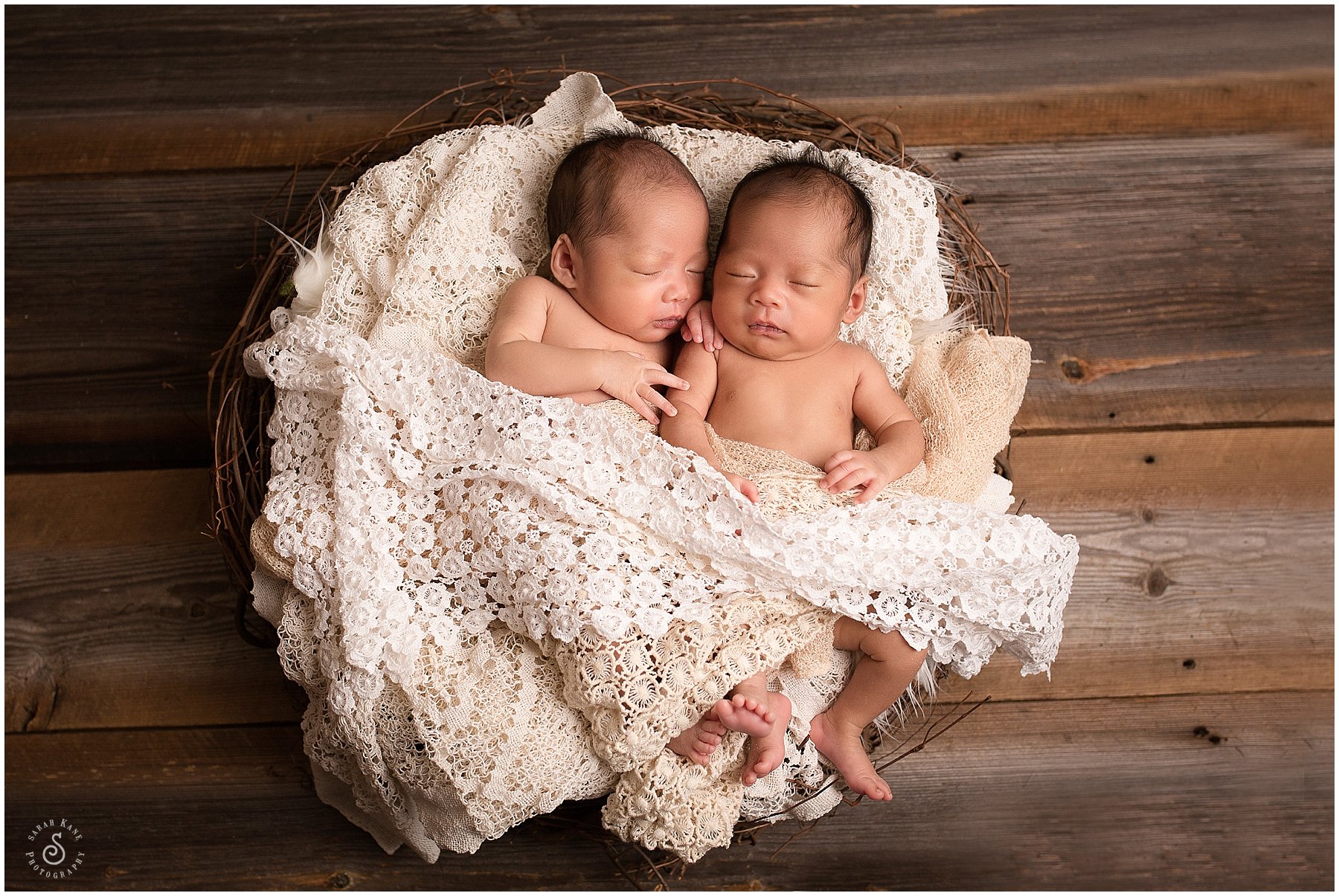 Newborn Maternity Family Portrait Photographer in Chesterfield and Richmond  VirginiaRichmond VA Newborn Chesterfield Baby Photographer