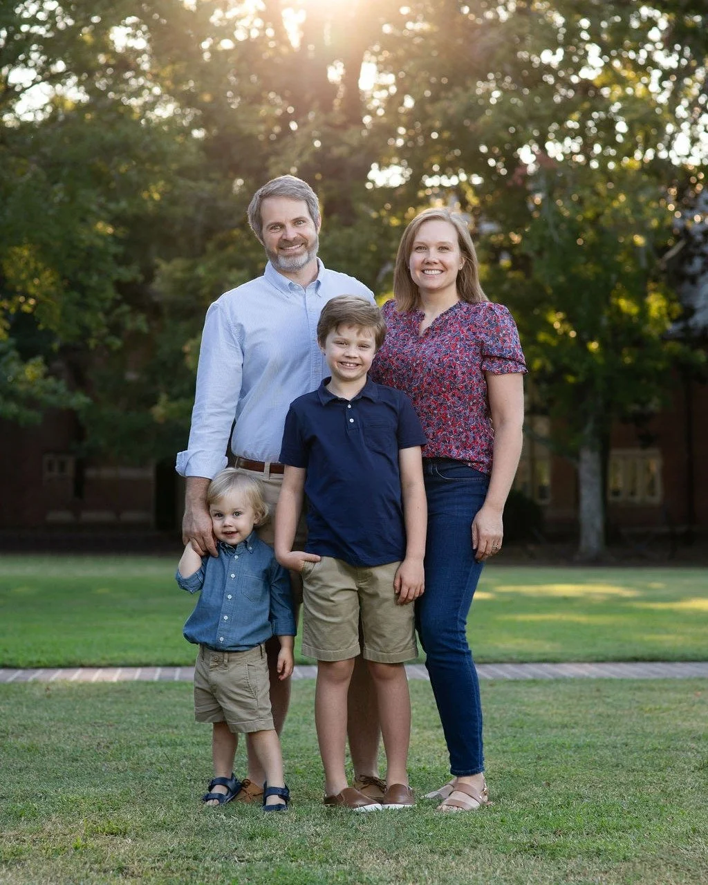 Now booking Fall Mini Sessions 💛 $100 less than a regular mini session!
👉 Tap the link in bio to reserve your spot with Sarah Kane Photography!
 #SarahKanePhotography #NewbornPhotographyVA #RichmondVA #ChesterfieldPhotographer #RVAphotographers #Fa