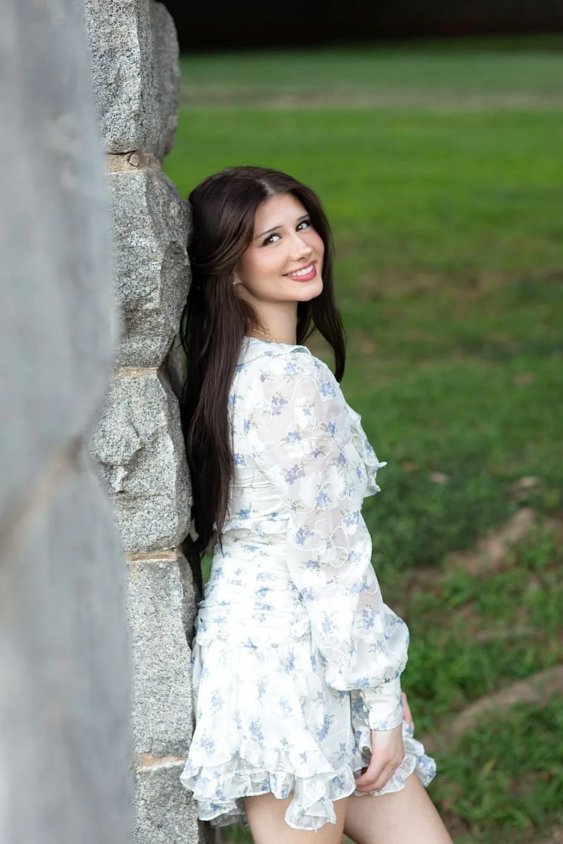 High School Senior Pictures at Maymont Park in the Italian Gardens in Richmond VA