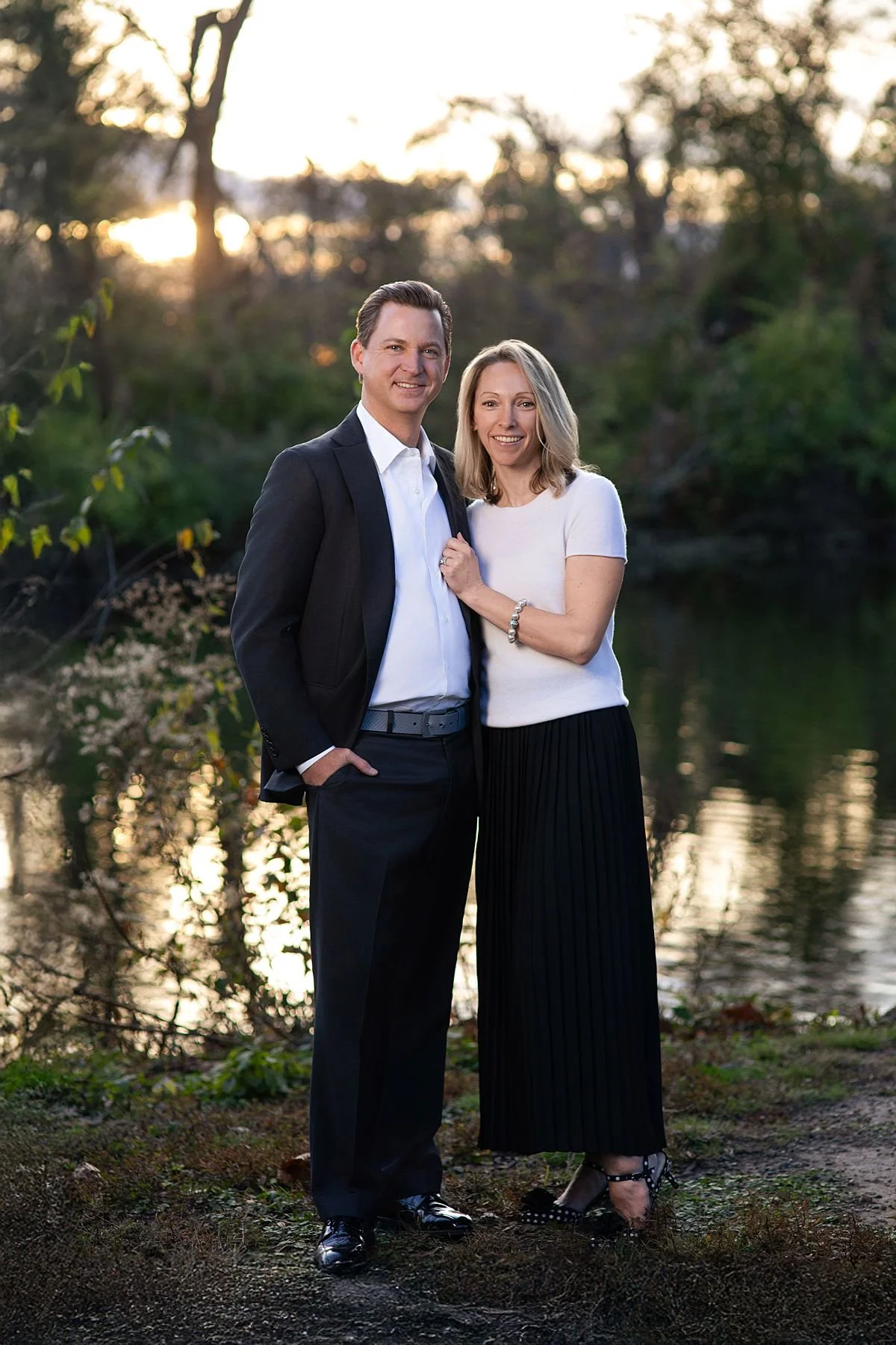 Fall Mini session photography near richmond of mom and dad. sarah kane photography