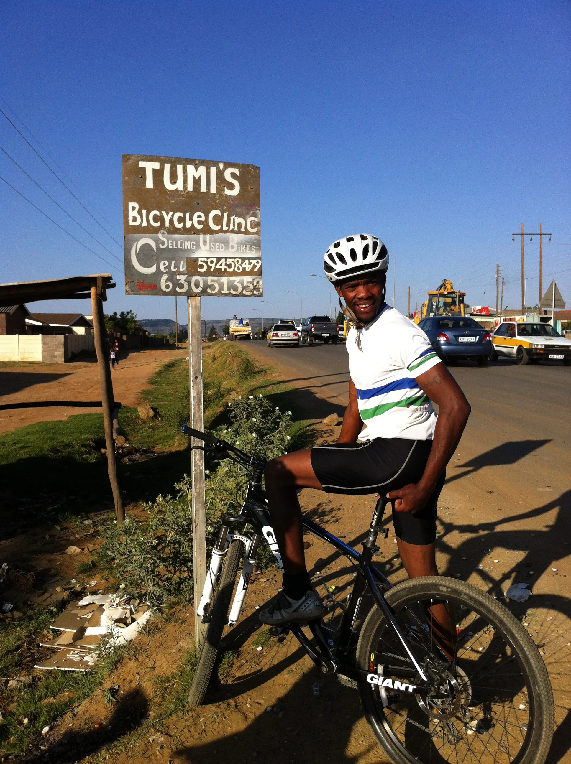Tumi