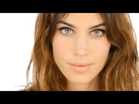 Alexa Chung Tutorial - Starring Alexa Chung!