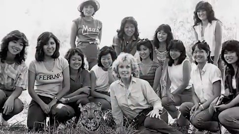 Tippi Hedren with the Vietnamese women she taught to "fish"