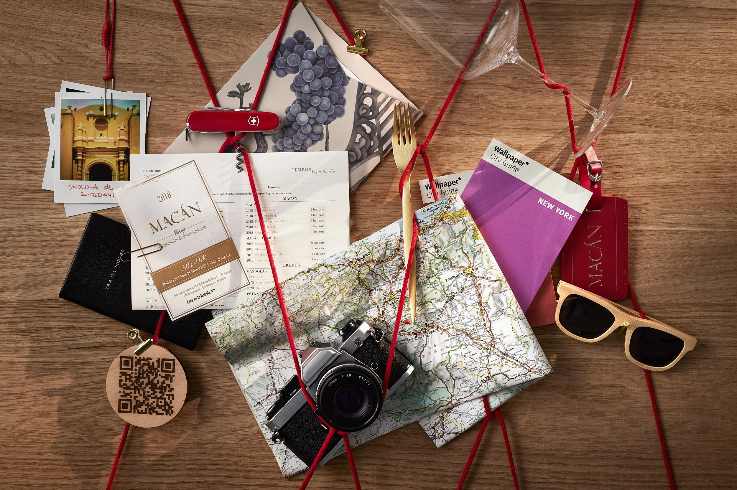 MACÁN,Imagen para la bodega Macán del grupo Vega Sicilia–Rothschild, fotografiado por Alfonso + Alicia Studio.