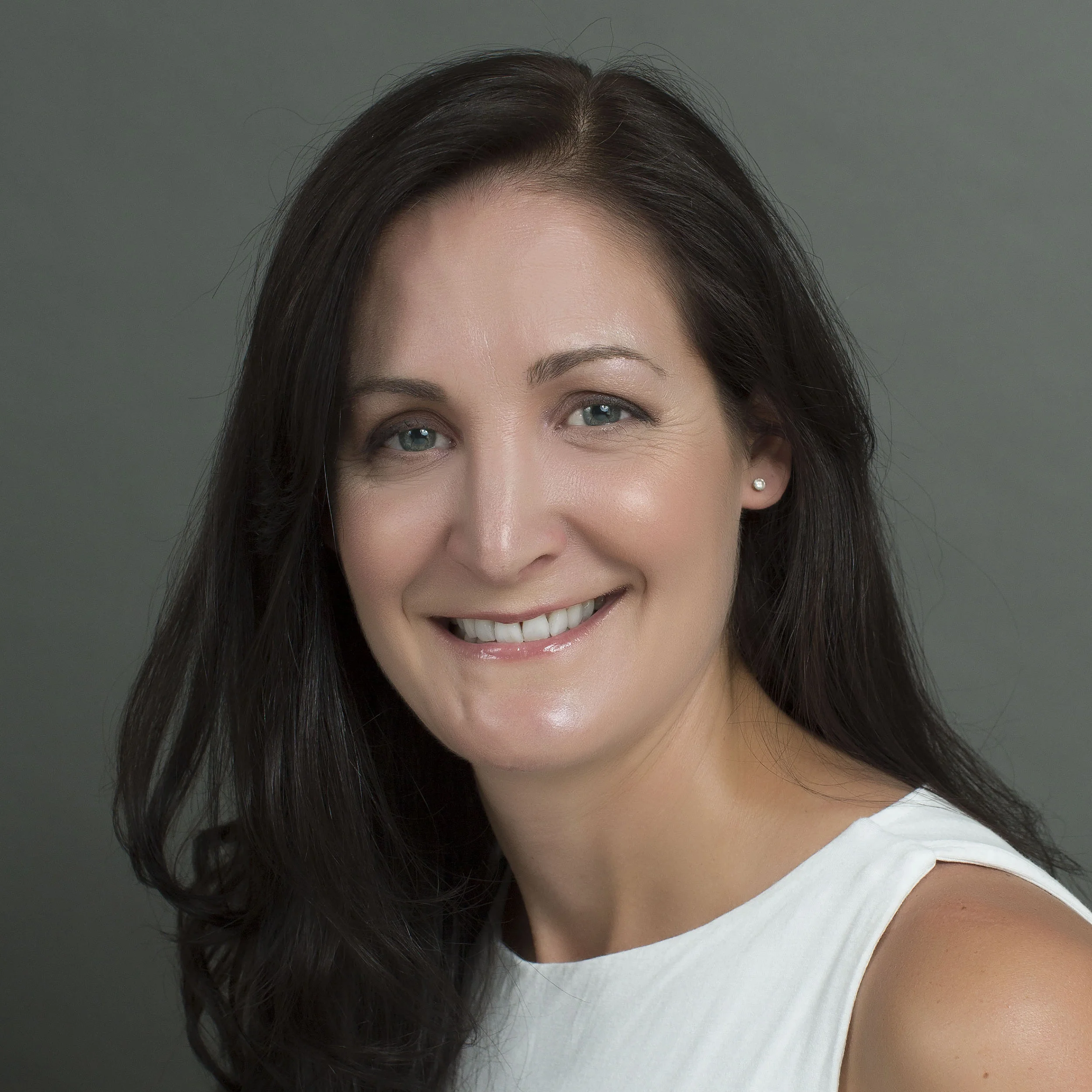 Christine Gayron  A21A1064 2500px.jpg