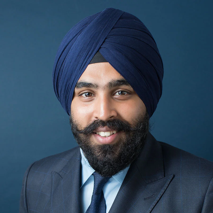 Raman-A21A9157-3x3print.jpg