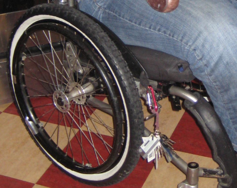 iSL8_DesignObservingUserSpinalCordInjury_Large1.png