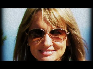 gail in amalfi3.jpg