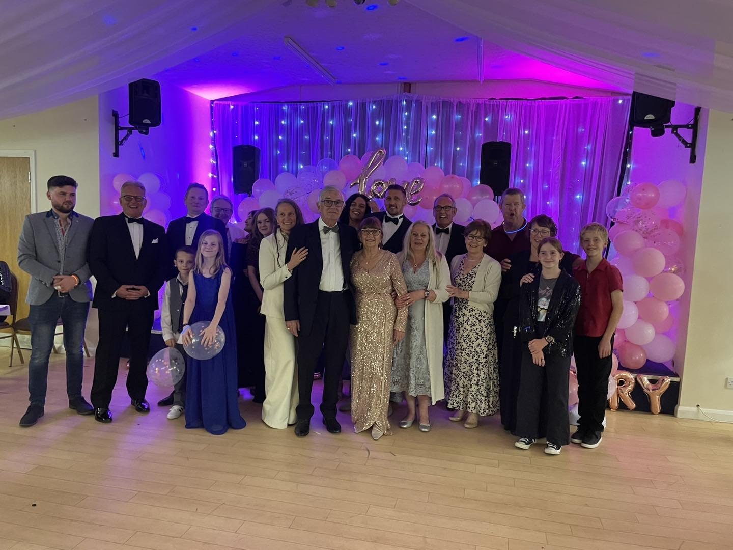 My Family. The 1st Phillipson&rsquo;s &amp; Street  family do of my life to celebrate 60 years of my parents marriage . 

Wow &hellip;..

Thank you to all that travelled from near &amp; as far as Oz.