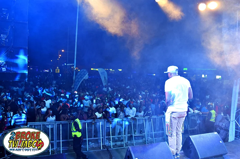 2 Broke Twimbos Sneak Into The Extra Cold Block Party