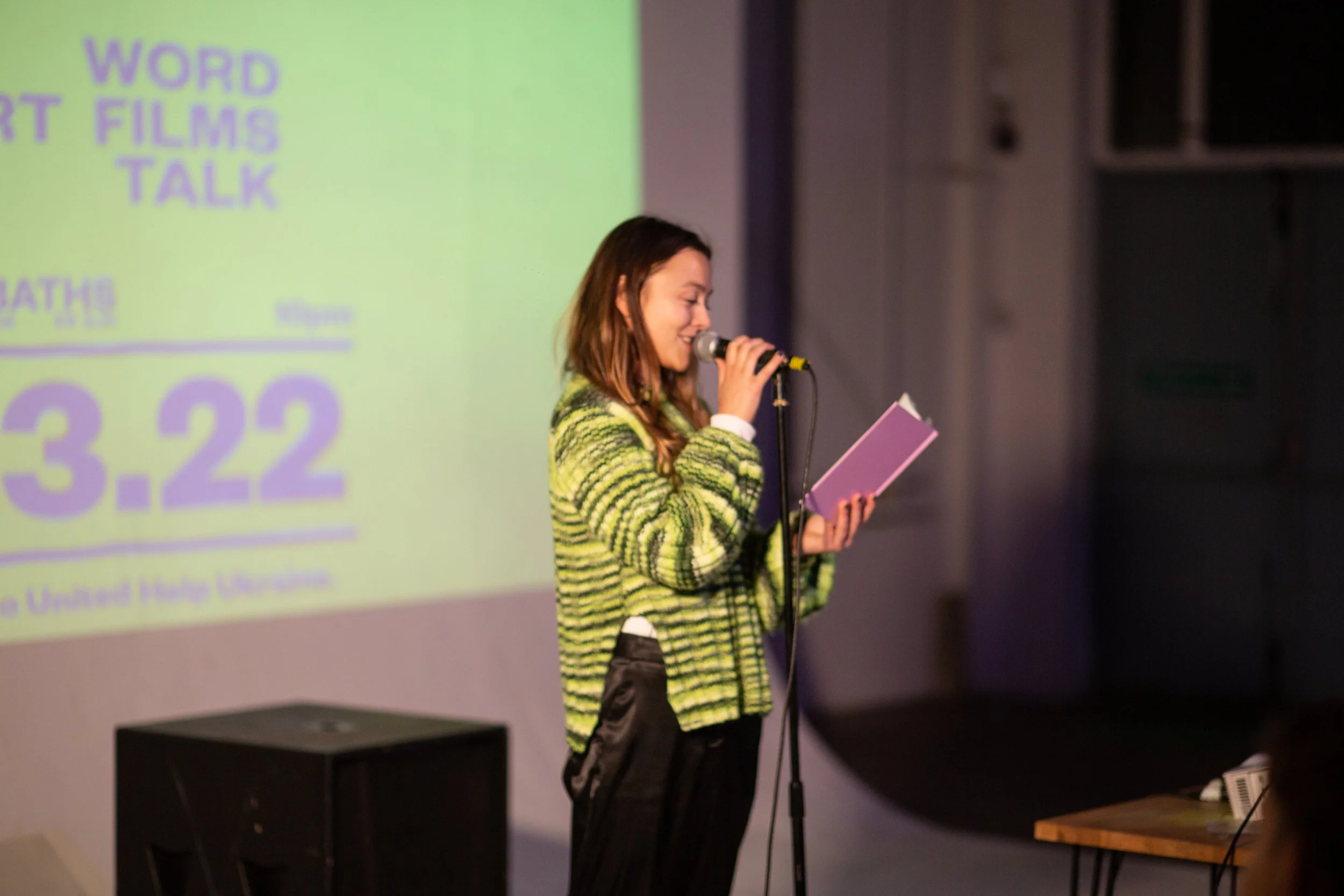  event speaker photograph 