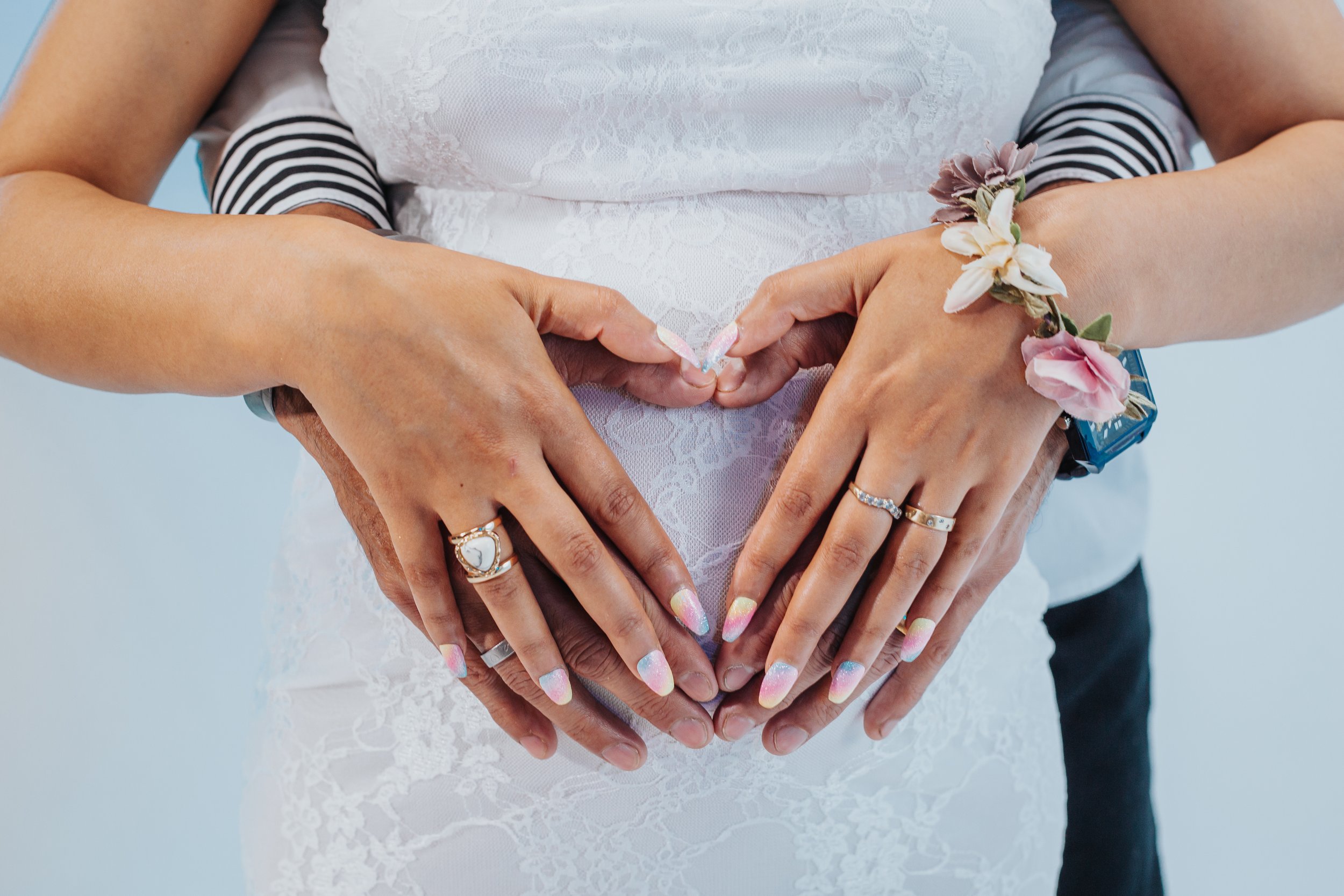  cute maternity photoshoot 