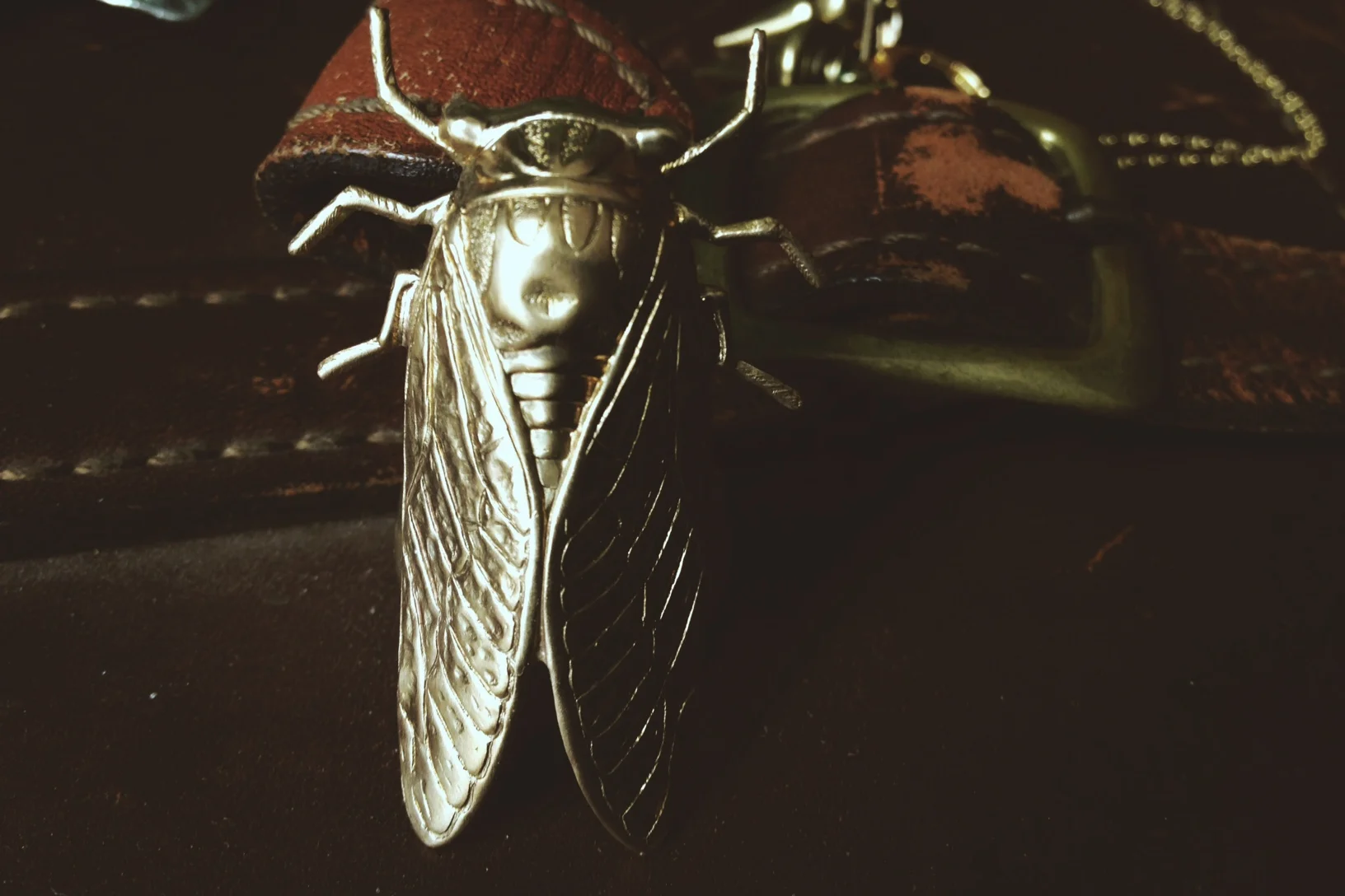 Tyramin jewelry cicada ring
