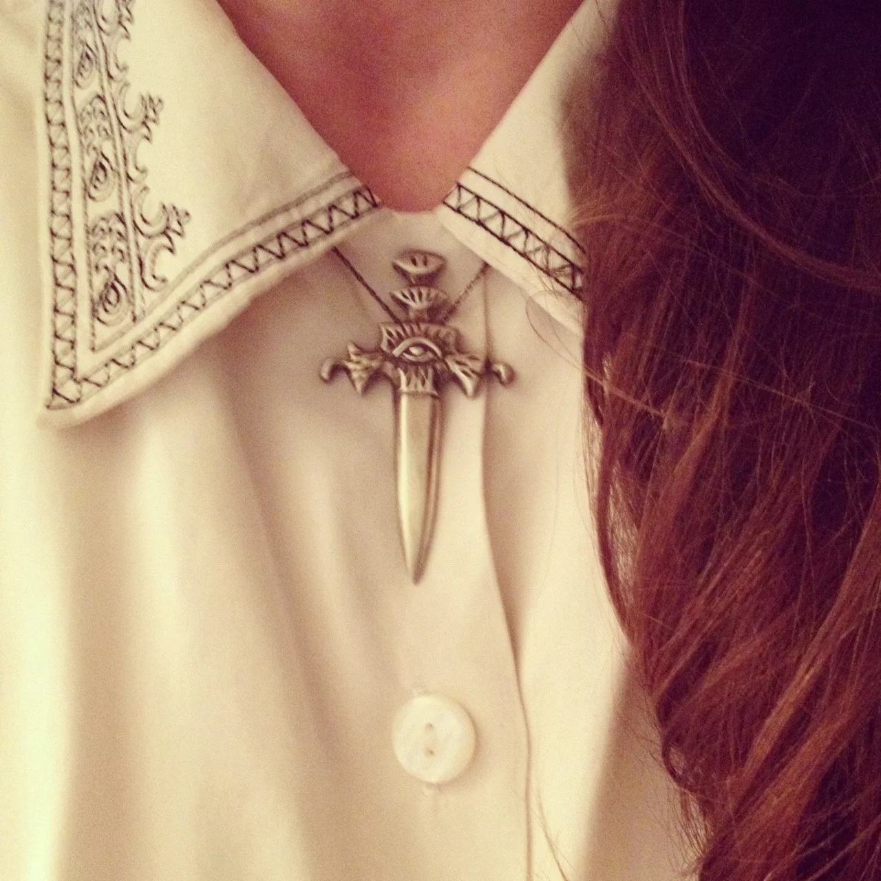 tyramin seeing eye dagger necklace.JPG