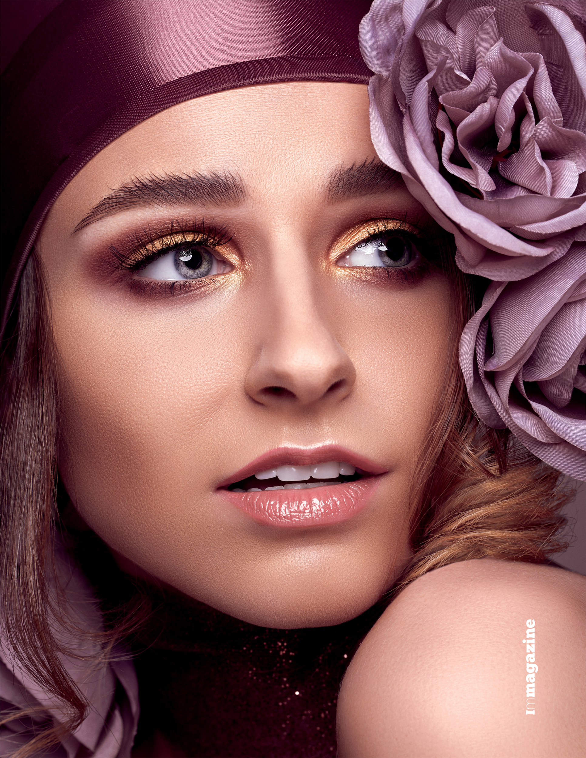 IMIRAGE MAGAZINE - SEPTEMBER 2018 Madame Periwinkle beauty editorial by Antonio Martez, New York Fashion and Beauty Photographer, was featured in the September 2018 edition of Imirage Magazine. The editorial was a Cover & Feature Spread for that edition.