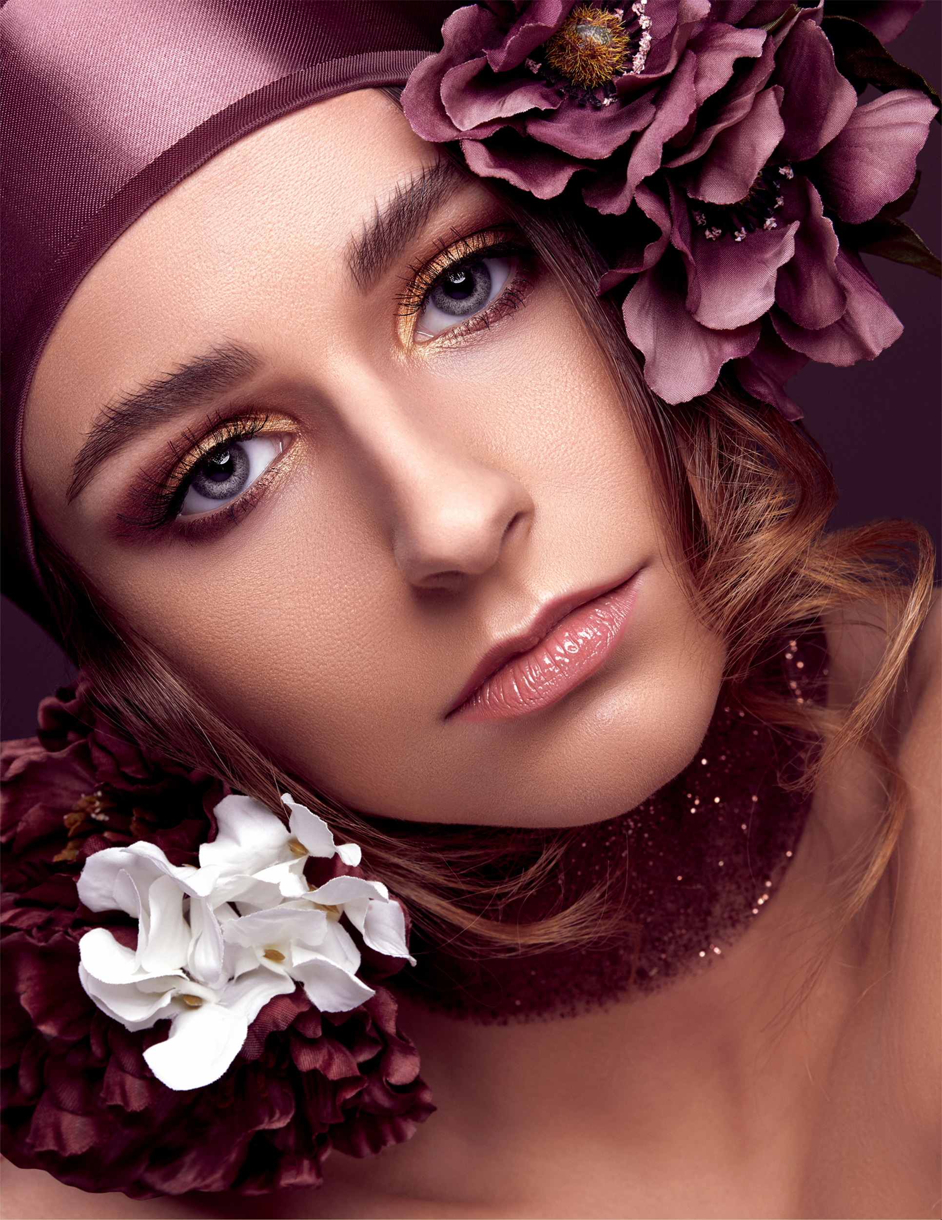 IMIRAGE MAGAZINE - SEPTEMBER 2018 Madame Periwinkle beauty editorial by Antonio Martez, New York Fashion and Beauty Photographer, was featured in the September 2018 edition of Imirage Magazine. The editorial was a Cover & Feature Spread for that edition.