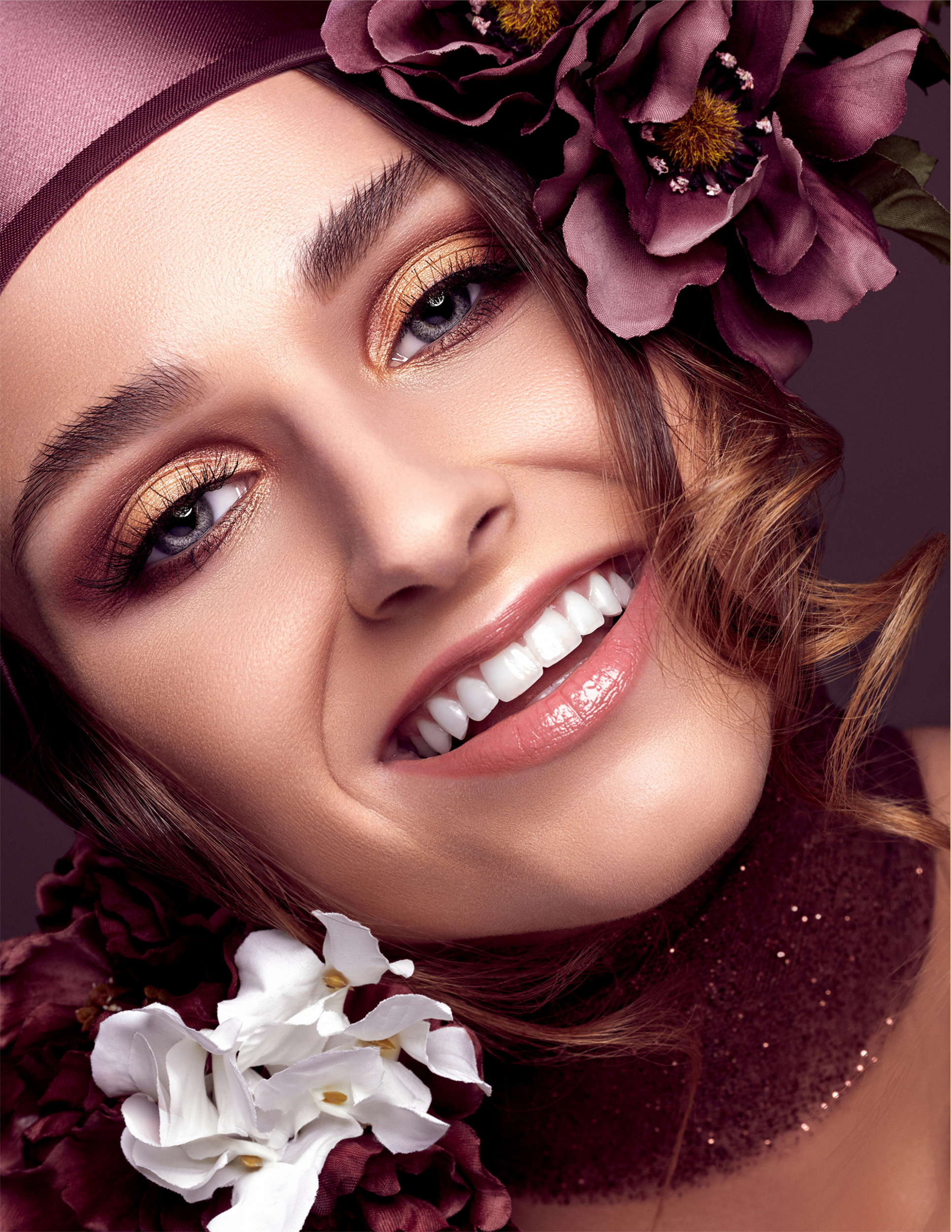 IMIRAGE MAGAZINE - SEPTEMBER 2018 Madame Periwinkle beauty editorial by Antonio Martez, New York Fashion and Beauty Photographer, was featured in the September 2018 edition of Imirage Magazine. The editorial was a Cover & Feature Spread for that edition.